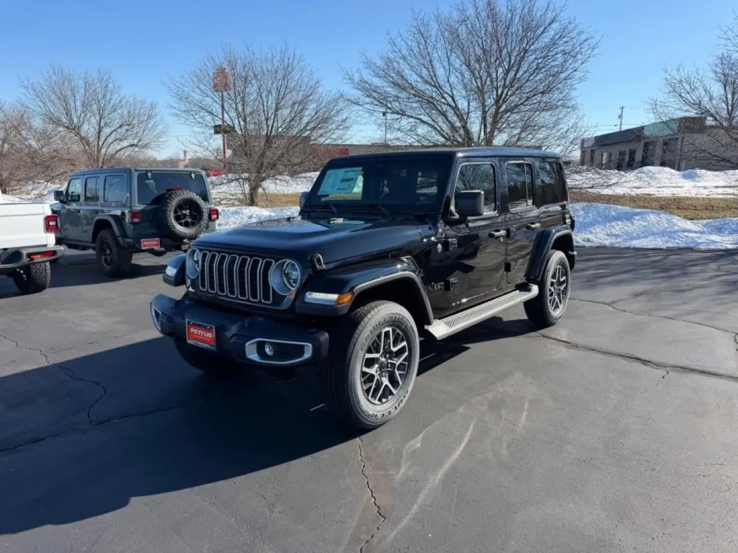2026 /Black Leather Jeep Wrangler Sahara (1C4PJXEN1TW) with an 2.0L engine, 6M transmission, located at 970 Woodlawn Dr., Farmington, MO, 63640, (573) 431-7800, 37.825642, -90.468674 - **Adventure Awaits with the 2026 Jeep Wrangler Sahara Your Perfect Companion for Weekend Getaways!**<br /> <br /> Are you ready to elevate your outdoor adventures or simply enjoy a versatile, stylish vehicle for your everyday commute? Look no further than the 2026 Jeep Wrangler Sahara, now availabl - Photo#6