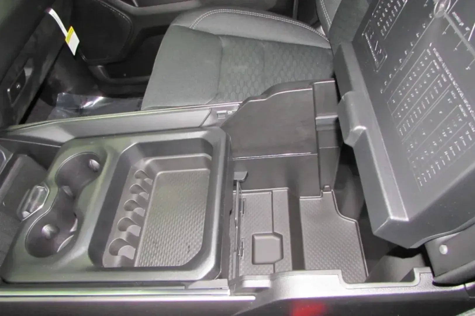 2025 Ram 1500 Big Horn/Lone Star (1C6SRFFP1SN) with an Other engine, located at 12830 Highway 21, De Soto, MO, 63020, (636) 337-7777, 38.153099, -90.573624 - **Unleash Your Adventurous Spirit with the 2025 Ram 1500 Big Horn/Lone Star!**<br /> <br /> Are you ready to elevate your driving experience? Whether you're tackling tough terrain, hauling gear for weekend adventures, or simply commuting in style, the 2025 Ram 1500 Big Horn/Lone Star is the perfect - Photo#27