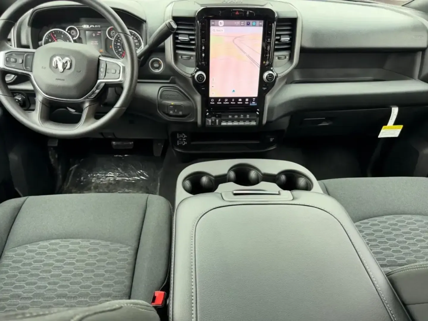 2026 /Cloth Ram 2500 Tradesman (3C63R5CL9TG) with an Straight 6 Turbocharged Diesel engine, 6A transmission, located at 970 Woodlawn Dr., Farmington, MO, 63640, (573) 431-7800, 37.825642, -90.468674 - **Unleash Your Adventurous Spirit with the 2026 Ram 2500 Tradesman at Pettus CDJR Farmington!**<br /> <br /> Are you ready to elevate your lifestyle with a powerful and reliable truck? Look no further than the 2026 Ram 2500 Tradesman, perfect for those who thrive on weekend adventures or require a r - Photo#9