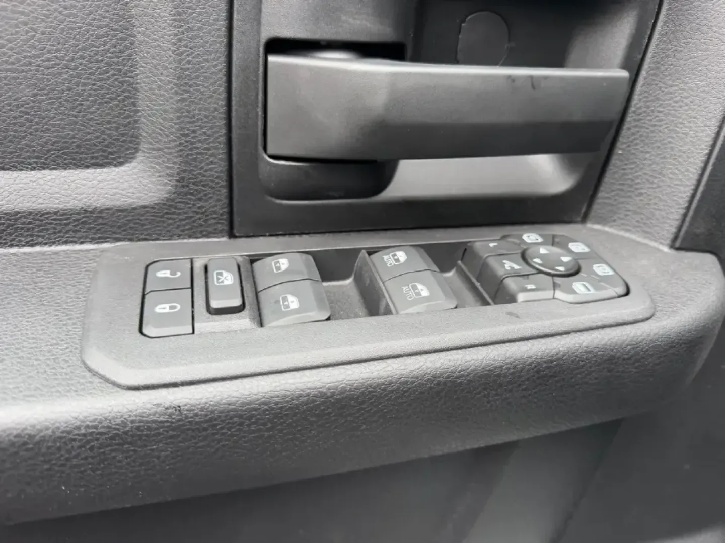 2026 /Cloth Ram 2500 Tradesman (3C63R5CL9TG) with an Straight 6 Turbocharged Diesel engine, 6A transmission, located at 970 Woodlawn Dr., Farmington, MO, 63640, (573) 431-7800, 37.825642, -90.468674 - **Unleash Your Adventurous Spirit with the 2026 Ram 2500 Tradesman at Pettus CDJR Farmington!**<br /> <br /> Are you ready to elevate your lifestyle with a powerful and reliable truck? Look no further than the 2026 Ram 2500 Tradesman, perfect for those who thrive on weekend adventures or require a r - Photo#17