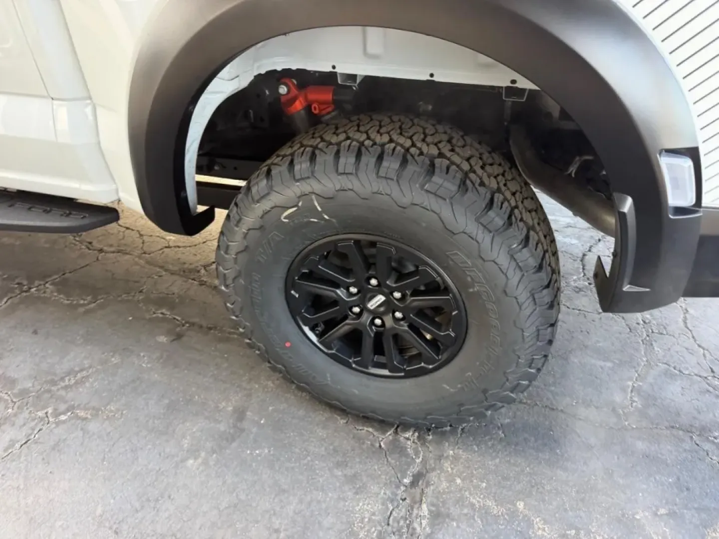 2026 /Black Leather Ford F-150 Raptor (1FTFW1RG2TF) with an 3.5L V6 EcoBoost High Output engine, Automatic transmission, located at 141 Commercial Dr, Fredericktown, MO, 63645, (573) 783-6432, 37.570087, -90.320648 - **Unleash Adventure with the 2026 Ford F-150 Raptor at Pettus Ford Fredericktown!**<br /> <br /> Are you ready for your next great adventure? Whether you're traversing rugged terrain, towing a trailer for a weekend getaway, or simply navigating the daily grind, the 2026 Ford F-150 Raptor is designed - Photo#5