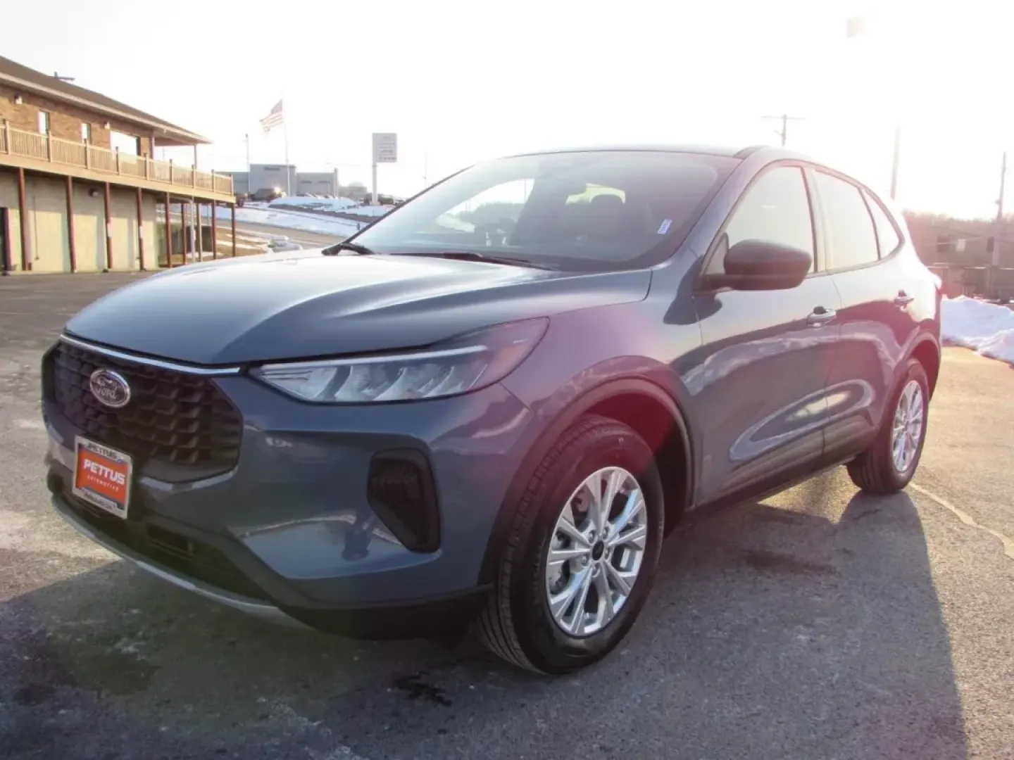 2026 /Gray Ford Escape Active (1FMCU0GN5TU) with an 1.5L engine, 8A transmission, located at 12836 Highway 21, De Soto, MO, 63020, (636) 337-7777, 38.151867, -90.575615 - **Discover Your Next Adventure with the 2026 Ford Escape!**<br /> <br /> Are you ready to elevate your driving experience? Whether you're embarking on weekend getaways, navigating daily commutes, or accommodating your growing family, the 2026 Ford Escape is designed to meet all your needs with style - Photo#2