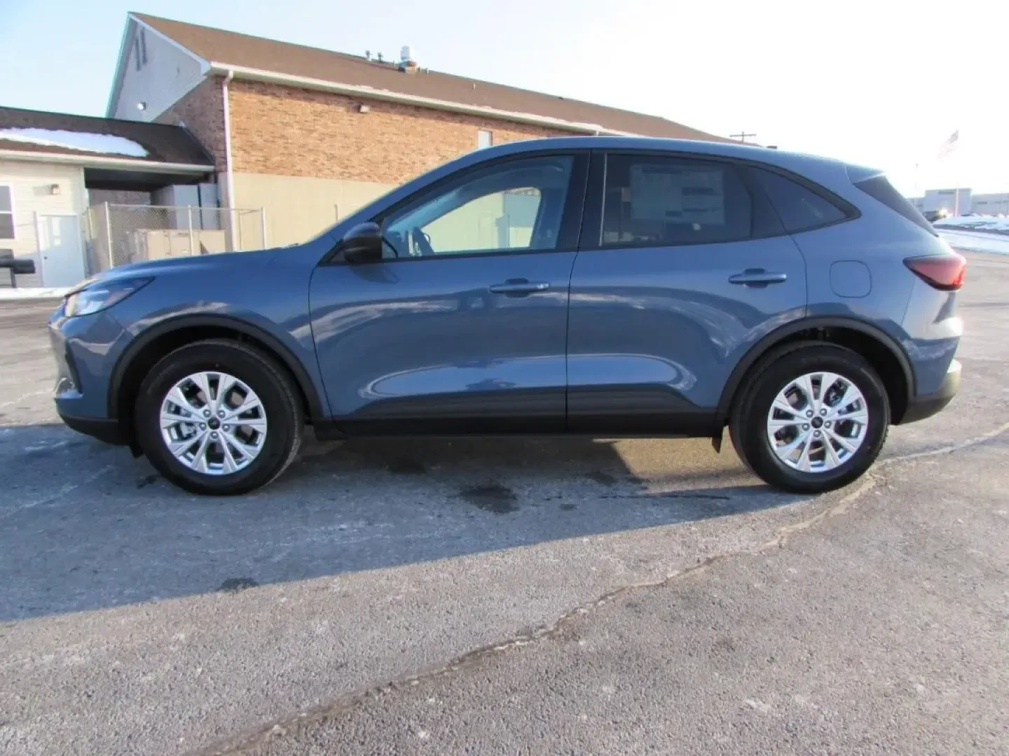 2026 /Gray Ford Escape Active (1FMCU0GN5TU) with an 1.5L engine, 8A transmission, located at 12836 Highway 21, De Soto, MO, 63020, (636) 337-7777, 38.151867, -90.575615 - **Discover Your Next Adventure with the 2026 Ford Escape!**<br /> <br /> Are you ready to elevate your driving experience? Whether you're embarking on weekend getaways, navigating daily commutes, or accommodating your growing family, the 2026 Ford Escape is designed to meet all your needs with style - Photo#3
