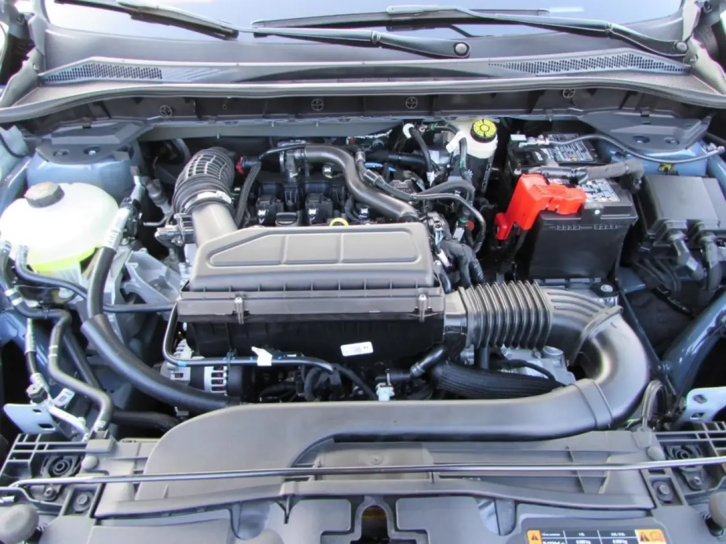 2026 /Gray Ford Escape Active (1FMCU0GN5TU) with an 1.5L engine, 8A transmission, located at 12836 Highway 21, De Soto, MO, 63020, (636) 337-7777, 38.151867, -90.575615 - **Discover Your Next Adventure with the 2026 Ford Escape!**<br /> <br /> Are you ready to elevate your driving experience? Whether you're embarking on weekend getaways, navigating daily commutes, or accommodating your growing family, the 2026 Ford Escape is designed to meet all your needs with style - Photo#8