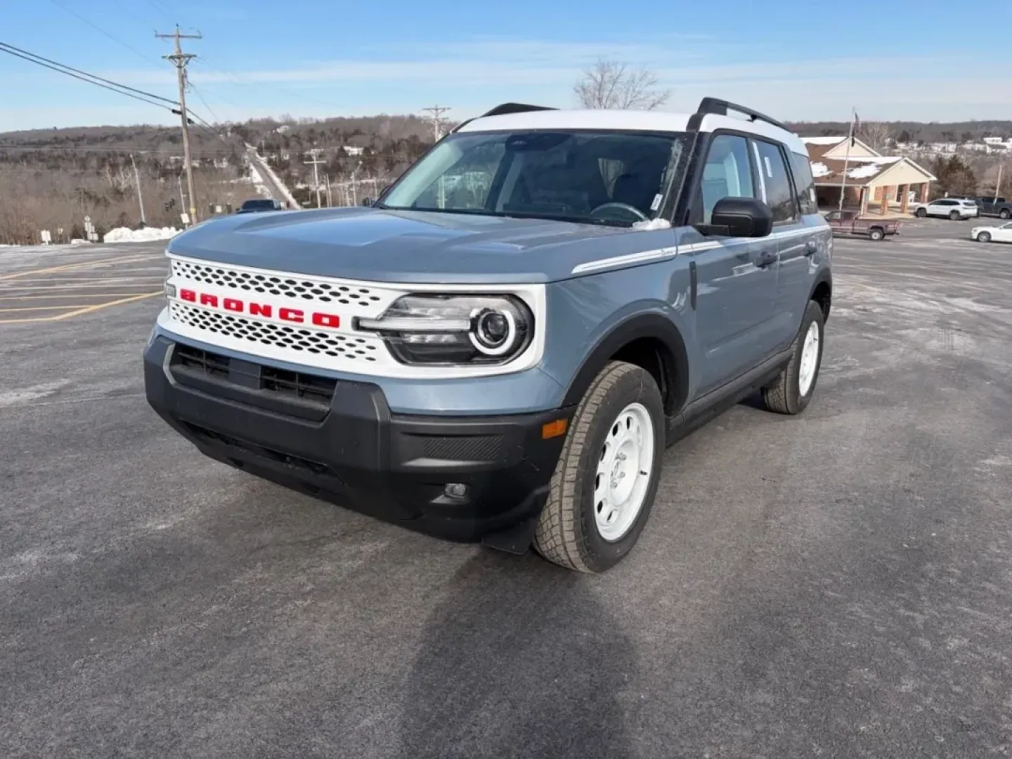 2026 /Navy Pier Ford Bronco Sport Heritage (3FMCR9GN1TR) with an 1.5L EcoBoost engine, Automatic transmission, located at 12836 Highway 21, De Soto, MO, 63020, (636) 337-7777, 38.151867, -90.575615 - Are you ready to elevate your outdoor adventures and daily commute with a vehicle that effortlessly combines rugged capability with modern comfort? Look no further than the stunning 2026 Ford Bronco Sport Heritage now available at Pettus Ford De Soto. Perfect for those who crave weekend escapades or - Photo#0