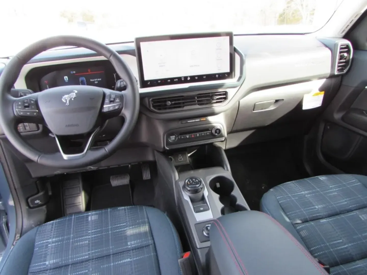 2026 /Navy Pier Ford Bronco Sport Heritage (3FMCR9GN1TR) with an 1.5L EcoBoost engine, Automatic transmission, located at 12836 Highway 21, De Soto, MO, 63020, (636) 337-7777, 38.151867, -90.575615 - Are you ready to elevate your outdoor adventures and daily commute with a vehicle that effortlessly combines rugged capability with modern comfort? Look no further than the stunning 2026 Ford Bronco Sport Heritage now available at Pettus Ford De Soto. Perfect for those who crave weekend escapades or - Photo#22