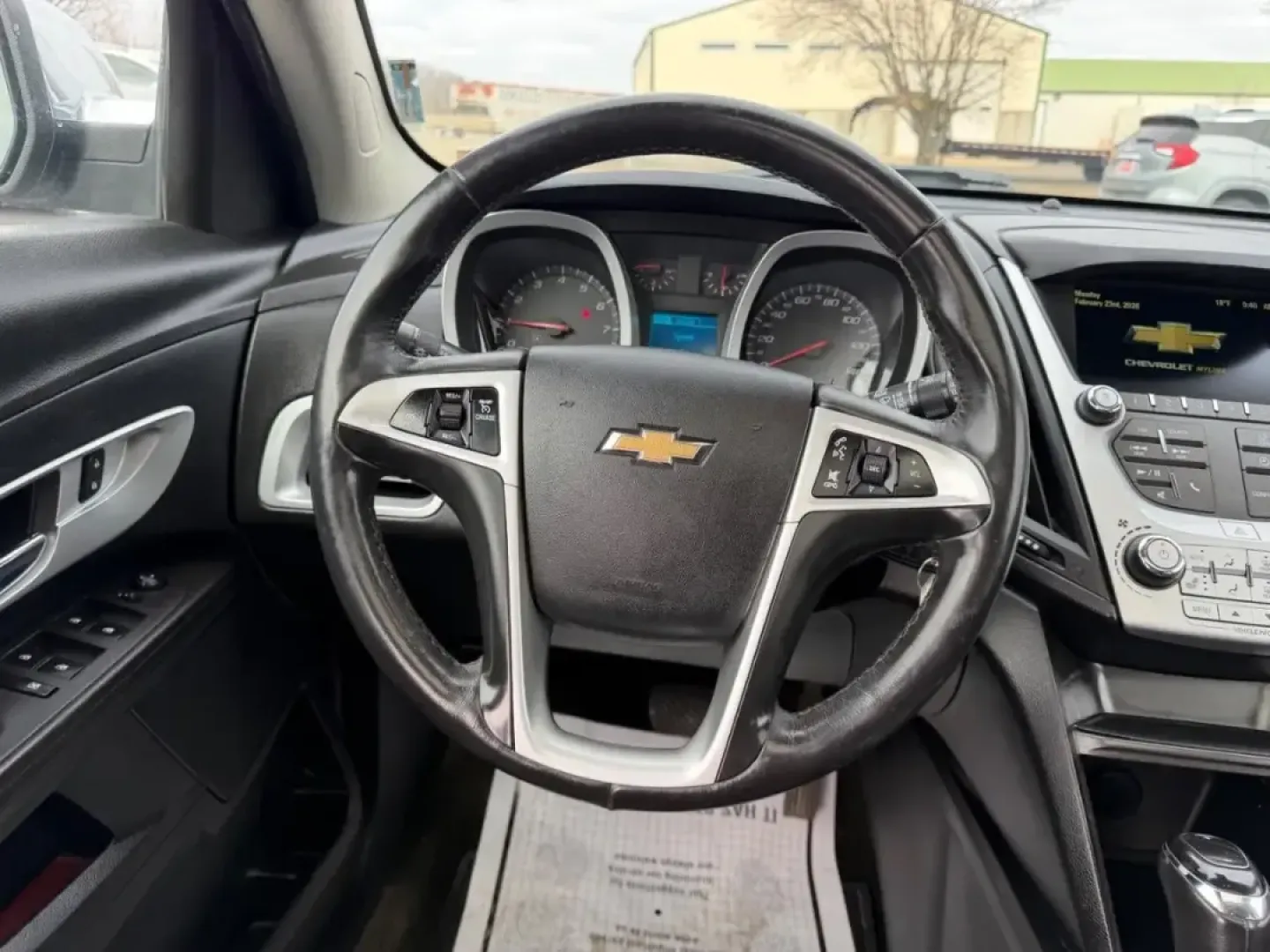 2017 /Jet Black Cloth Chevrolet Equinox LT (2GNALCEK5H1) with an 2.4L DOHC 4-cylinder SIDI,E10 Fuel capable : for 2.4L DOHC 4-cylinder engine, Automatic transmission, located at 970 Woodlawn Dr., Farmington, MO, 63640, (573) 431-7800, 37.825642, -90.468674 - ### Discover Your Next Adventure with the 2017 Chevrolet Equinox LT at Pettus CDJR Farmington!<br /> <br /> Are you ready to elevate your family adventures or enhance your daily commute? At Pettus CDJR Farmington, we understand that life is about journeys-whether you're off to soccer practice, explo - Photo#11