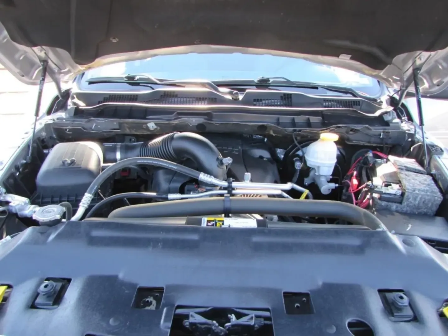 2019 /Black Ram 1500 SLT (1C6RR6TTXKS) with an 5.7L V8 OHV 16V engine, 8A transmission, located at 12830 Highway 21, De Soto, MO, 63020, (636) 337-7777, 38.153099, -90.573624 - Elevate your lifestyle with the perfect blend of power, style, and functionality that comes with the 2019 Ram 1500-a truck designed for those who demand more from their vehicle. Whether you're a weekend warrior heading off for an adventure, a busy professional navigating long commutes, or a growing - Photo#11