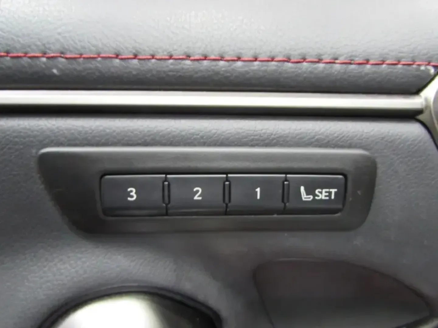 2020 /Circuit Red Lexus ES 350 F Sport (58AGZ1B11LU) with an 3.5L V6 DOHC 24V engine, Automatic transmission, located at 12830 Highway 21, De Soto, MO, 63020, (636) 337-7777, 38.153099, -90.573624 - **Experience Luxury and Performance with the 2020 Lexus ES 350 F SPORT Perfect for Your Daily Drive!**<br /> <br /> Are you searching for a vehicle that impeccably combines luxury, performance, and reliability? Look no further than the stunning 2020 Lexus ES 350 F SPORT, now available at Pettus CDJ - Photo#20