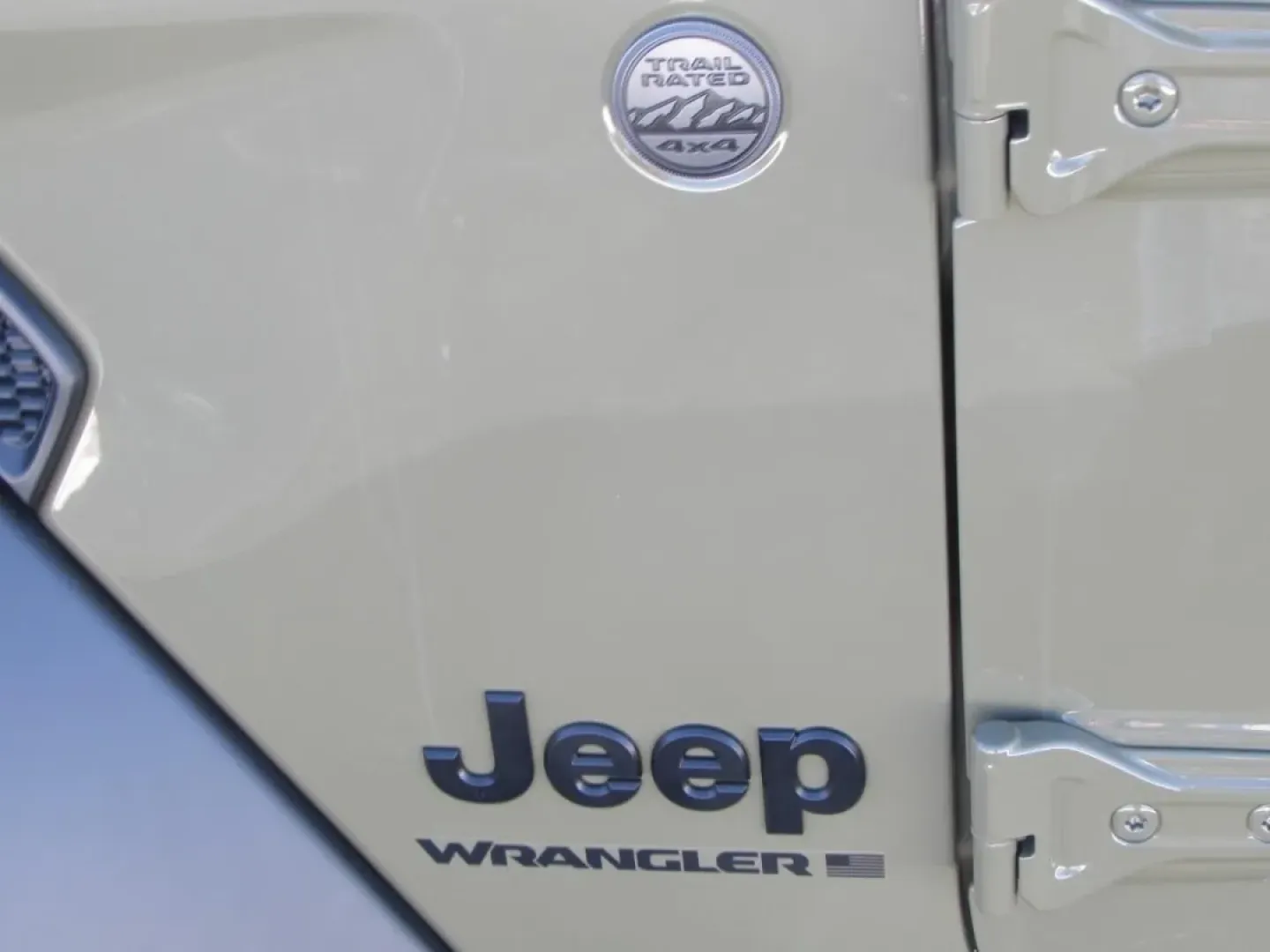 2026 /Black Jeep Wrangler Sport (1C4PJXANXTW) with an 2.0L L4 DOHC 16V TURBO engine, 6M transmission, located at 12830 Highway 21, De Soto, MO, 63020, (636) 337-7777, 38.153099, -90.573624 - **Unleash Your Adventurous Spirit with the 2026 Jeep Wrangler Sport at Pettus CDJR DeSoto!**<br /> <br /> If you're dreaming of weekend getaways filled with off-road adventures or simply want a reliable SUV for your daily commute, the 2026 Jeep Wrangler Sport is the perfect companion. With its rugge - Photo#9