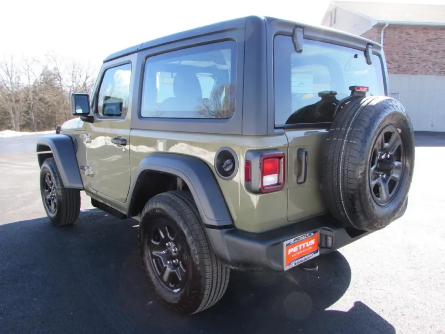 2026 /Black Jeep Wrangler Sport (1C4PJXANXTW) with an 2.0L L4 DOHC 16V TURBO engine, 6M transmission, located at 12830 Highway 21, De Soto, MO, 63020, (636) 337-7777, 38.153099, -90.573624 - **Unleash Your Adventurous Spirit with the 2026 Jeep Wrangler Sport at Pettus CDJR DeSoto!**<br /> <br /> If you're dreaming of weekend getaways filled with off-road adventures or simply want a reliable SUV for your daily commute, the 2026 Jeep Wrangler Sport is the perfect companion. With its rugge - Photo#4