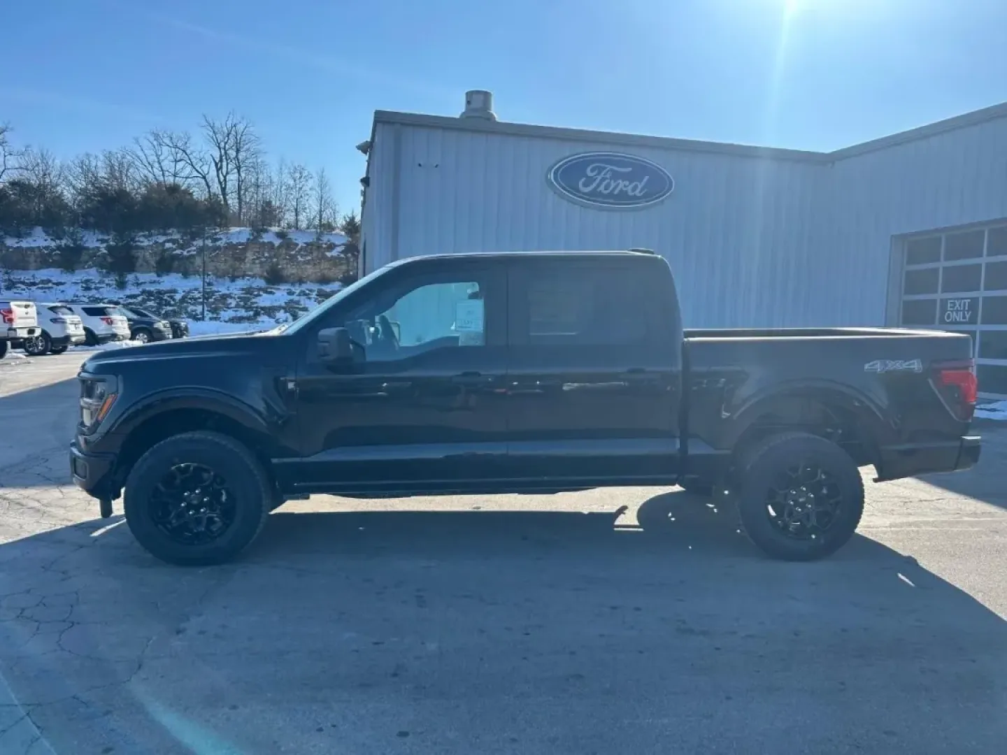 2026 /Black Ford F-150 STX (1FTEW2LPXTK) with an 2.7L V6 EcoBoost engine, 6A transmission, located at 12836 Highway 21, De Soto, MO, 63020, (636) 337-7777, 38.151867, -90.575615 - Looking for the perfect truck to enhance your work-life balance, family adventures, or weekend getaways? Look no further! At Pettus Ford De Soto in De Soto, MO, we present to you a fantastic opportunity to own a near-new 2026 Ford F-150 STX. With just 5 miles on the odometer, this quality used vehic - Photo#1