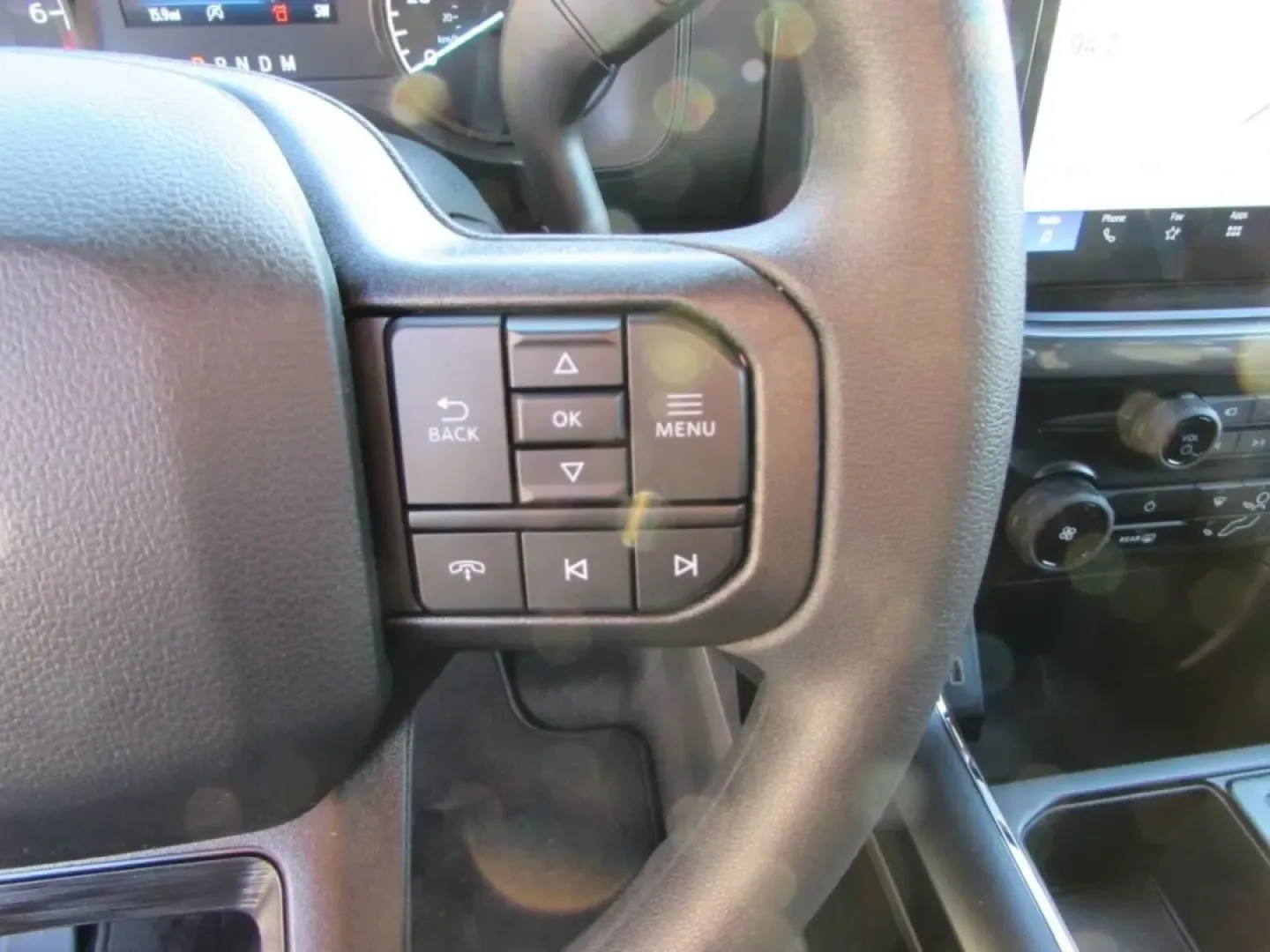 2026 /Black Ford F-150 STX (1FTEW2LPXTK) with an 2.7L V6 EcoBoost engine, 6A transmission, located at 12836 Highway 21, De Soto, MO, 63020, (636) 337-7777, 38.151867, -90.575615 - Looking for the perfect truck to enhance your work-life balance, family adventures, or weekend getaways? Look no further! At Pettus Ford De Soto in De Soto, MO, we present to you a fantastic opportunity to own a near-new 2026 Ford F-150 STX. With just 5 miles on the odometer, this quality used vehic - Photo#18