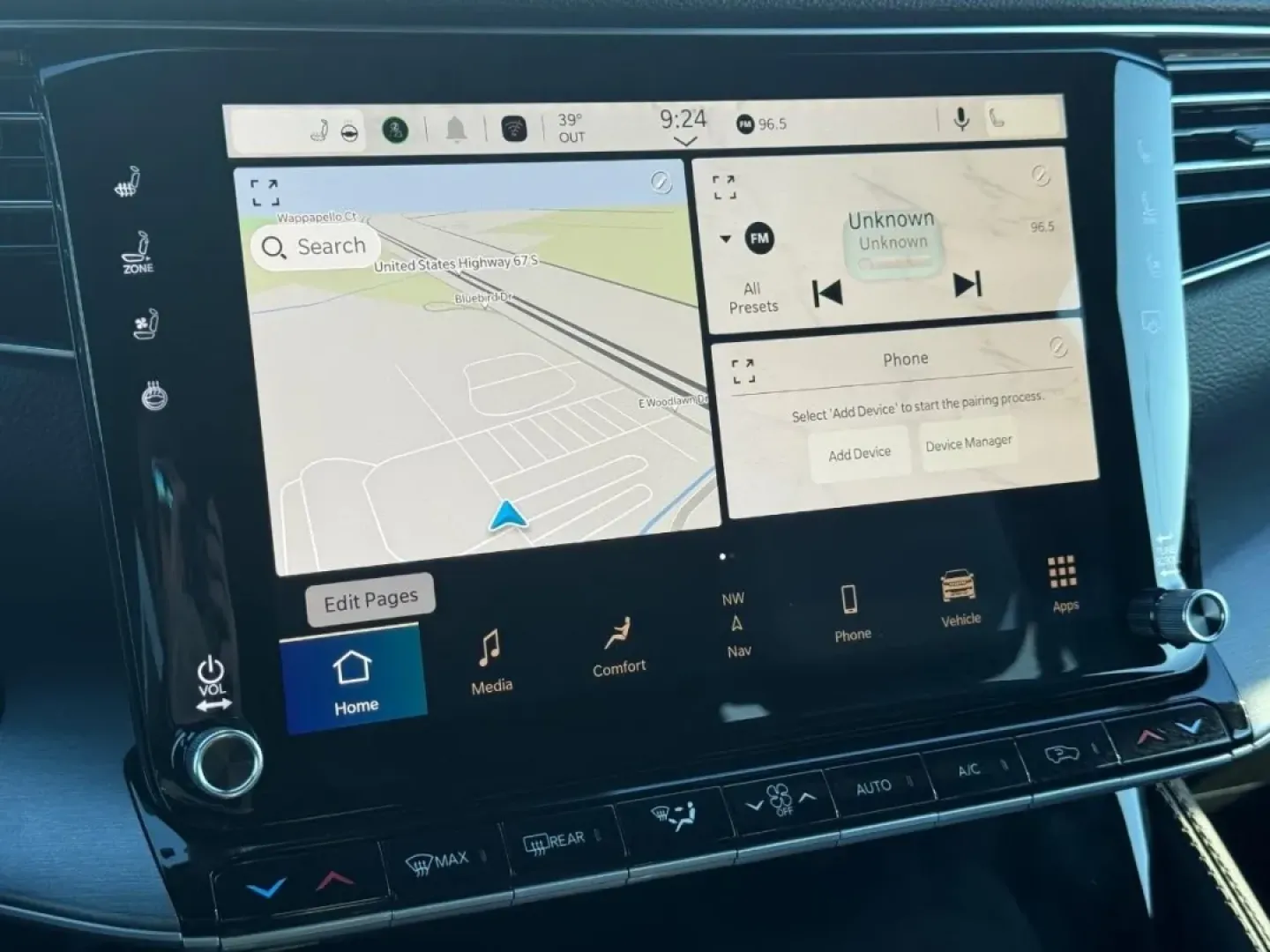 2026 /Global Black Leather Jeep Grand Wagoneer Limited (1C4SJVBP0TS) with an 3.0L I6 Hurricane SO Twin Turbo ESS engine, Automatic transmission, located at 970 Woodlawn Dr., Farmington, MO, 63640, (573) 431-7800, 37.825642, -90.468674 - Are you looking for the ultimate family SUV that combines luxury with rugged capability? Look no further than the stunning 2026 Jeep Grand Wagoneer Limited, now available at Pettus CDJR Farmington in Farmington, MO. This exceptional vehicle is perfect for growing families and adventure seekers alike - Photo#12