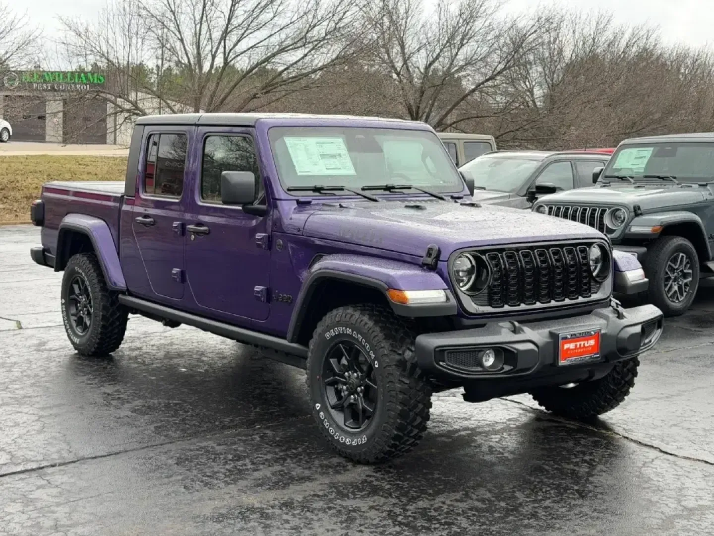 2026 /Black Cloth Jeep Gladiator Willys (1C6PJTAG2TL) with an 3.6L V6 engine, 6M transmission, located at 970 Woodlawn Dr., Farmington, MO, 63640, (573) 431-7800, 37.825642, -90.468674 - **Unleash Adventure with the 2026 Jeep Gladiator Willys Your Ultimate Off-Road Companion!**<br /> <br /> If you're seeking a vehicle that perfectly balances rugged capability with everyday practicality, look no further than the 2026 Jeep Gladiator Willys. Whether you're planning your next weekend a - Photo#0