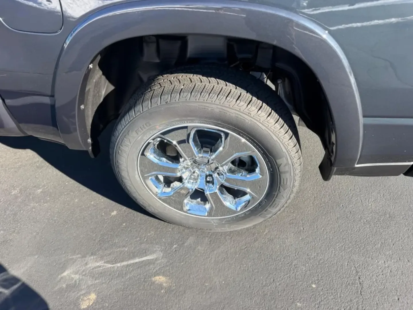 2026 /Diesel Gray/Black Cloth Ram 1500 Big Horn/Lone Star (1C6SRFFPXTN) with an 3.0L Straight 6 engine, 8A transmission, located at 970 Woodlawn Dr., Farmington, MO, 63640, (573) 431-7800, 37.825642, -90.468674 - If you're searching for a powerful and versatile truck that can handle everything from weekend adventures to daily commutes, look no further than this stunning 2026 Ram 1500 Big Horn/Lone Star, available now at Pettus CDJR Farmington. Perfectly positioned for those in need of a reliable workhorse, t - Photo#5