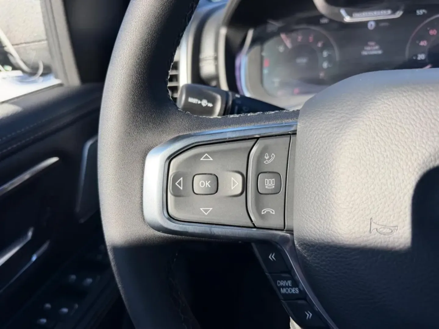 2026 /Black Leather Ram 1500 Laramie (1C6SRFJT1TN) with an 5.7L engine, Automatic transmission, located at 970 Woodlawn Dr., Farmington, MO, 63640, (573) 431-7800, 37.825642, -90.468674 - **Unleash Your Adventurous Spirit with the 2026 Ram 1500 Laramie Perfect for Weekend Escapes!**<br /> <br /> Are you ready to elevate your lifestyle and tackle both the daily grind and weekend getaways? The 2026 Ram 1500 Laramie is your ideal partner for living life to the fullest. Whether you're a - Photo#12