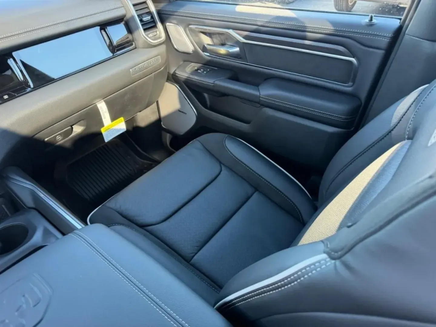 2026 /Black Leather Ram 1500 Laramie (1C6SRFJT1TN) with an 5.7L engine, Automatic transmission, located at 970 Woodlawn Dr., Farmington, MO, 63640, (573) 431-7800, 37.825642, -90.468674 - **Unleash Your Adventurous Spirit with the 2026 Ram 1500 Laramie Perfect for Weekend Escapes!**<br /> <br /> Are you ready to elevate your lifestyle and tackle both the daily grind and weekend getaways? The 2026 Ram 1500 Laramie is your ideal partner for living life to the fullest. Whether you're a - Photo#19