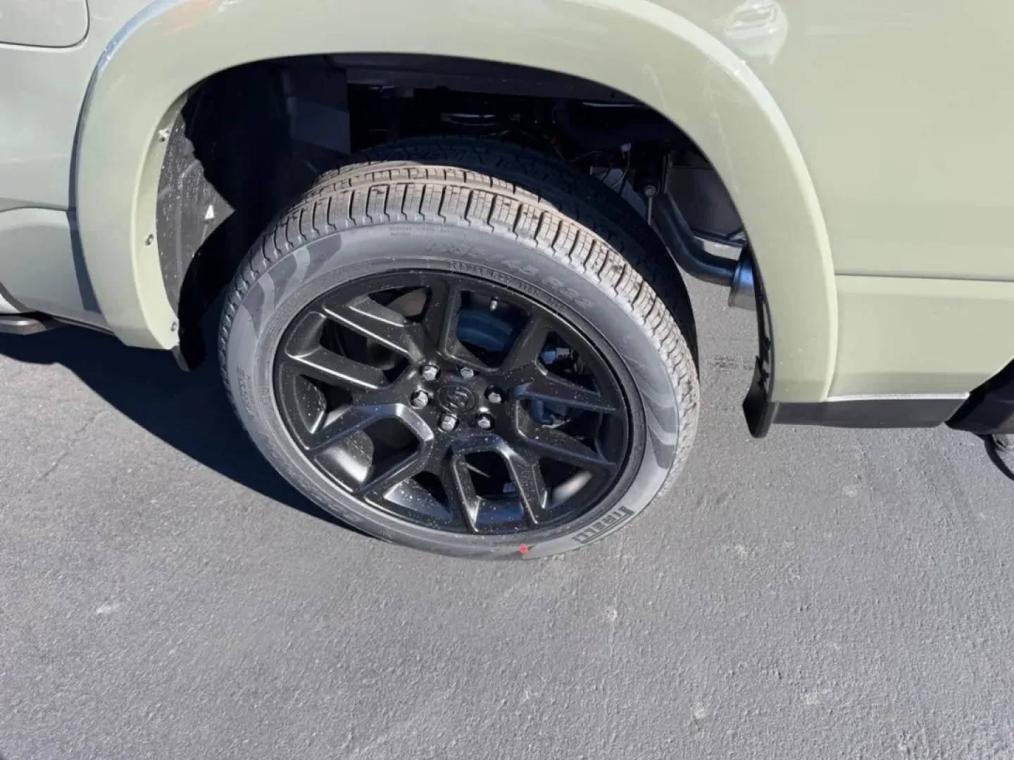 2026 /Black Leather Ram 1500 Laramie (1C6SRFJT1TN) with an 5.7L engine, Automatic transmission, located at 970 Woodlawn Dr., Farmington, MO, 63640, (573) 431-7800, 37.825642, -90.468674 - **Unleash Your Adventurous Spirit with the 2026 Ram 1500 Laramie Perfect for Weekend Escapes!**<br /> <br /> Are you ready to elevate your lifestyle and tackle both the daily grind and weekend getaways? The 2026 Ram 1500 Laramie is your ideal partner for living life to the fullest. Whether you're a - Photo#5