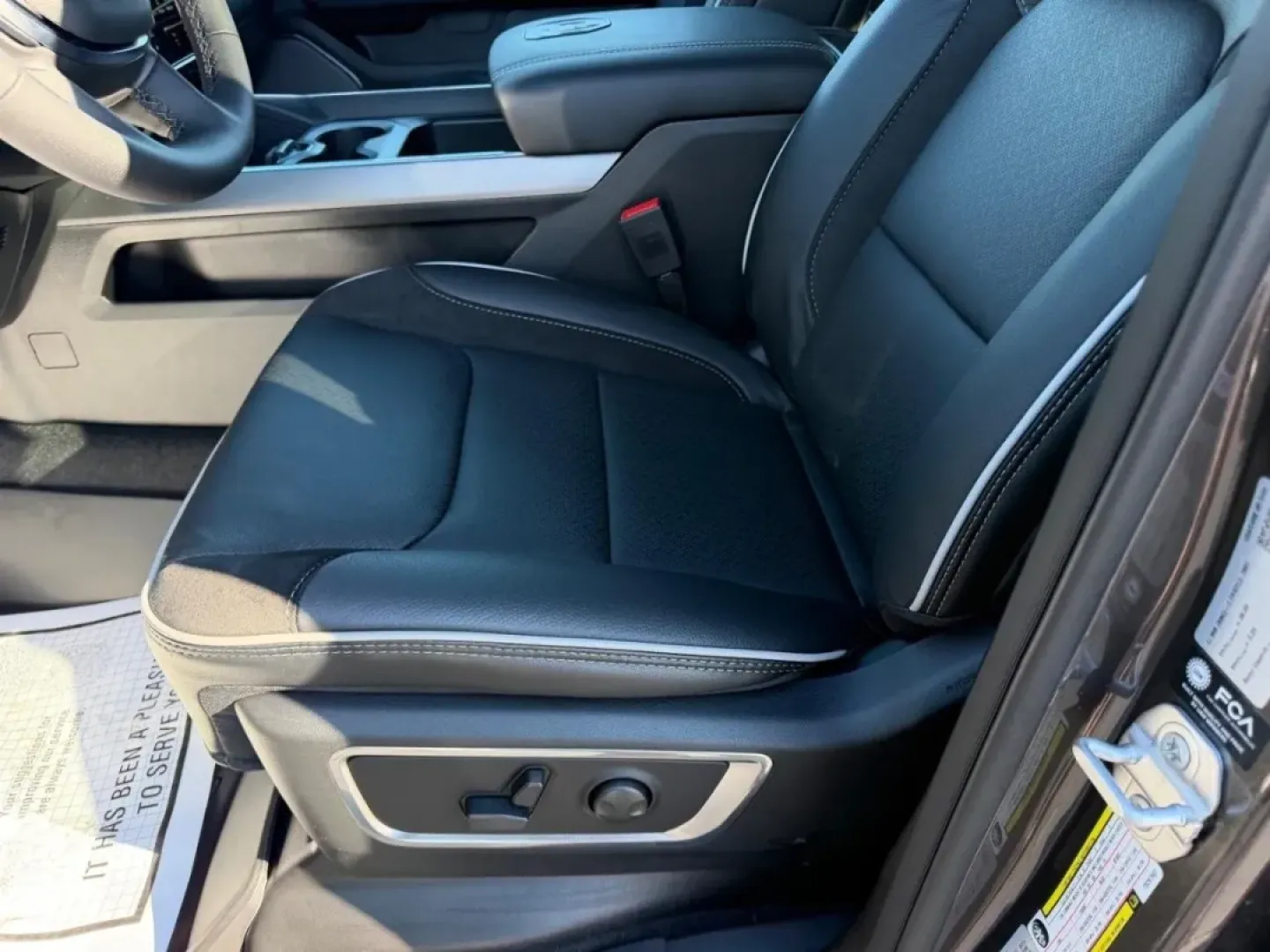 2026 /Black Leather Ram 1500 Laramie (1C6SRFJT9TN) with an 5.7L engine, Automatic transmission, located at 970 Woodlawn Dr., Farmington, MO, 63640, (573) 431-7800, 37.825642, -90.468674 - **Unleash Adventure with the 2026 Ram 1500 Laramie at Pettus CDJR Farmington!**<br /> <br /> Are you ready to elevate your lifestyle with a vehicle that embodies rugged sophistication and unmatched capability? Whether you're a weekend warrior planning your next adventure, a growing family seeking th - Photo#20