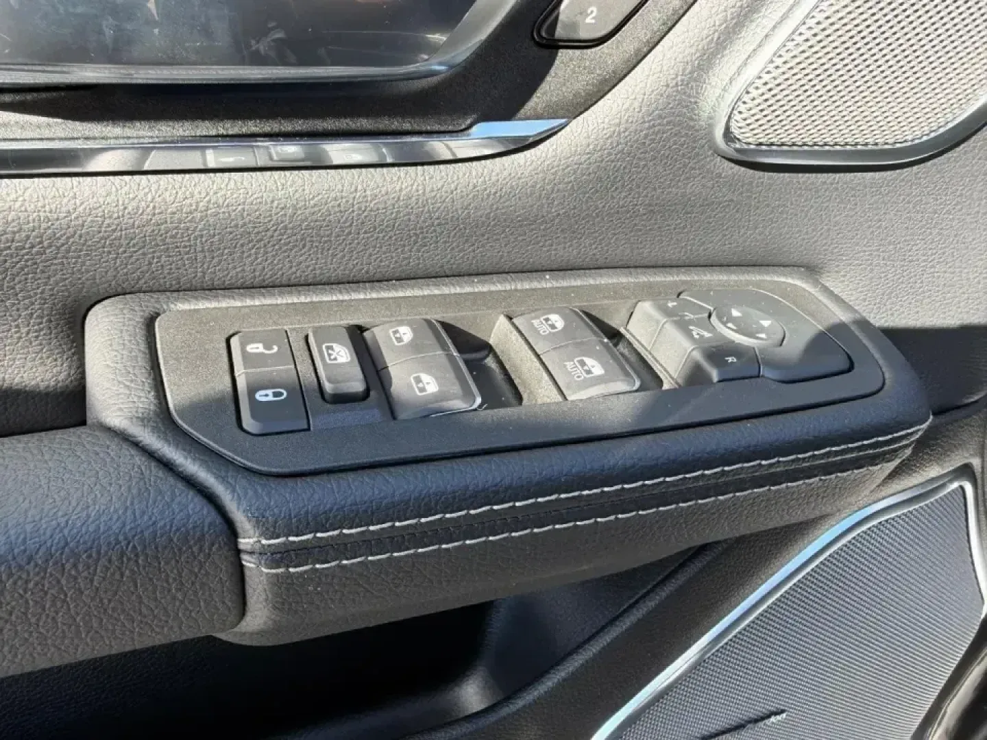 2026 /Black Leather Ram 1500 Laramie (1C6SRFJT9TN) with an 5.7L engine, Automatic transmission, located at 970 Woodlawn Dr., Farmington, MO, 63640, (573) 431-7800, 37.825642, -90.468674 - **Unleash Adventure with the 2026 Ram 1500 Laramie at Pettus CDJR Farmington!**<br /> <br /> Are you ready to elevate your lifestyle with a vehicle that embodies rugged sophistication and unmatched capability? Whether you're a weekend warrior planning your next adventure, a growing family seeking th - Photo#18