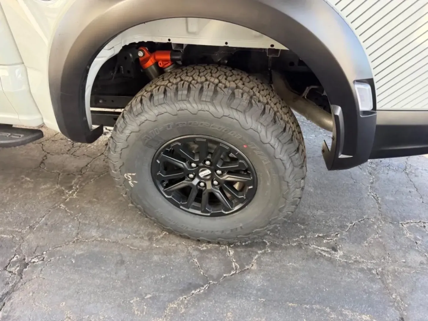 2026 /Black Leather Ford F-150 Raptor (1FTFW1RG9TF) with an 3.5L V6 EcoBoost High Output engine, Automatic transmission, located at 141 Commercial Dr, Fredericktown, MO, 63645, (573) 783-6432, 37.570087, -90.320648 - **Unleash Your Adventurous Spirit with the 2026 Ford F-150 Raptor at Pettus Ford Fredericktown!**<br /> <br /> Are you ready to elevate your driving experience? Whether you're a weekend warrior looking to conquer off-road trails, a family in need of a rugged yet reliable vehicle, or a commuter seeki - Photo#5