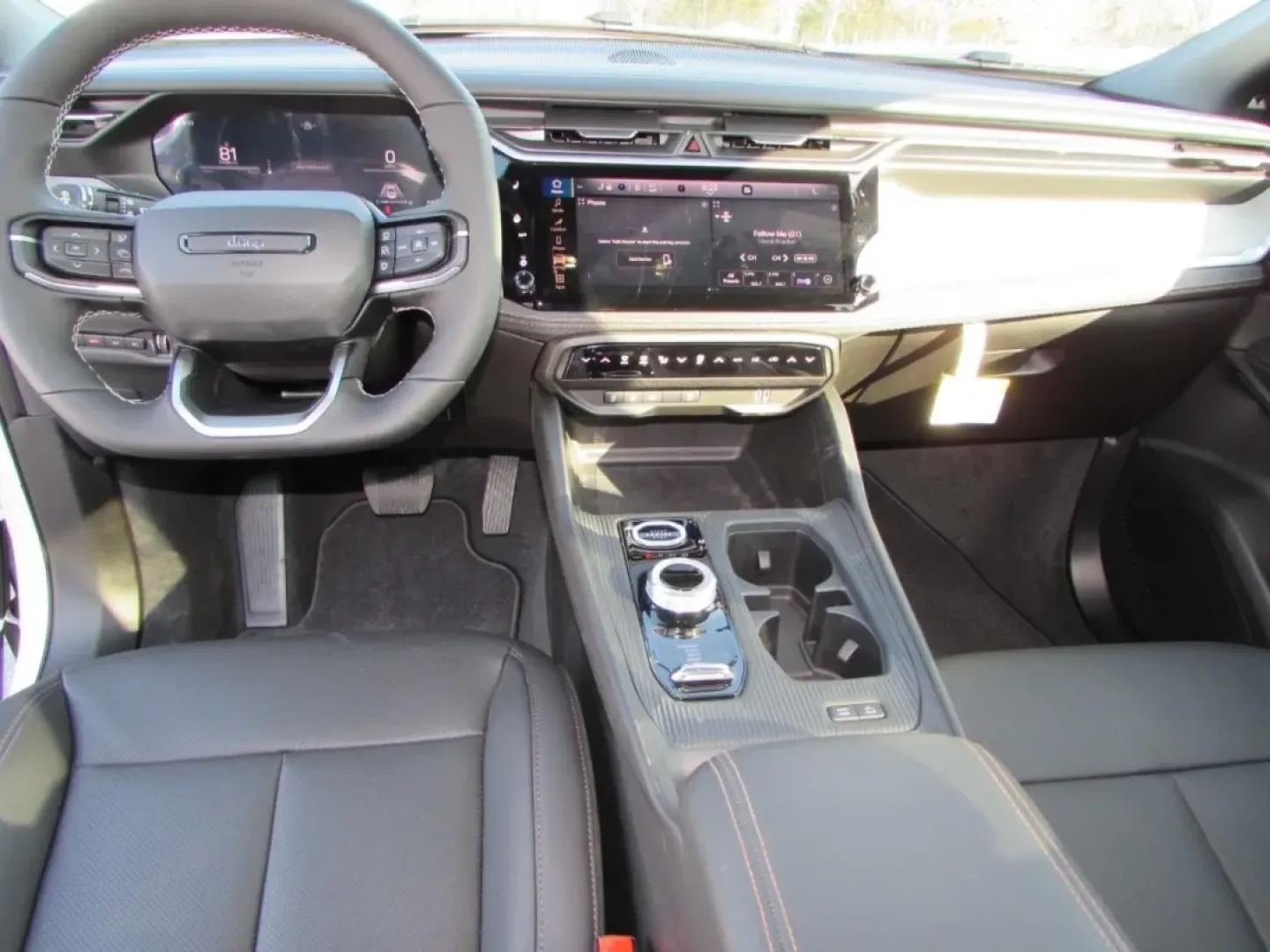 2026 /Global Black Jeep Cherokee Laredo (3C4PJMB22TT) with an 1.6L L4 DOHC 16V HYBRID engine, located at 12830 Highway 21, De Soto, MO, 63020, (636) 337-7777, 38.153099, -90.573624 - Picture your next weekend: a quick grocery run in De Soto turns into a spontaneous drive down Highway 21, then a family-friendly detour toward Washington State Park or a scenic cruise past the shops and eateries near Main Street-without worrying about weather, road conditions, or fuel stops. This ** - Photo#22