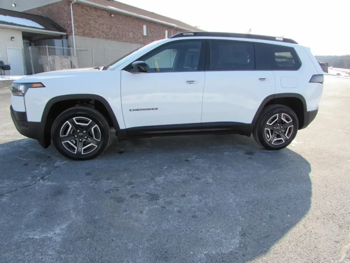 2026 /Global Black Jeep Cherokee Laredo (3C4PJMB22TT) with an 1.6L L4 DOHC 16V HYBRID engine, located at 12830 Highway 21, De Soto, MO, 63020, (636) 337-7777, 38.153099, -90.573624 - Picture your next weekend: a quick grocery run in De Soto turns into a spontaneous drive down Highway 21, then a family-friendly detour toward Washington State Park or a scenic cruise past the shops and eateries near Main Street-without worrying about weather, road conditions, or fuel stops. This ** - Photo#28
