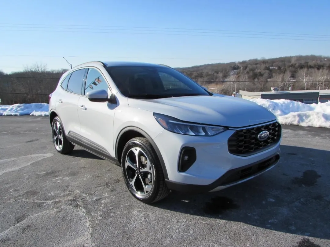 2026 Ford Escape ST-Line Select