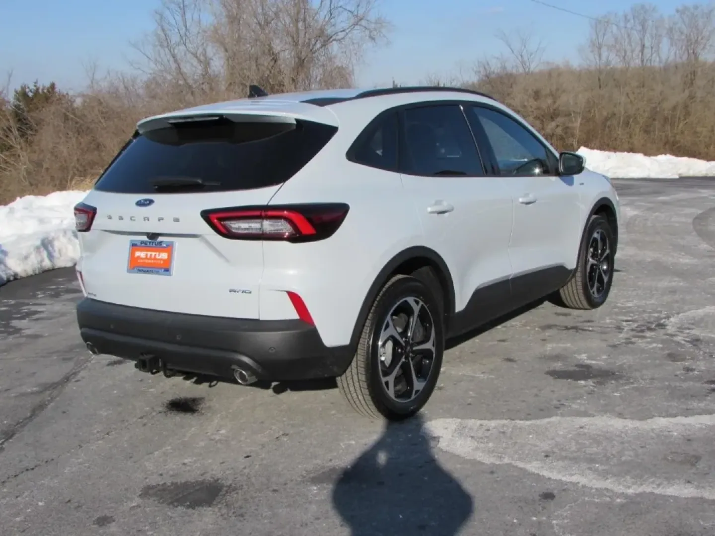 2026 /Ebony Ford Escape ST-Line Select (1FMCU9NA8TU) with an 2.0L engine, 8A transmission, located at 12836 Highway 21, De Soto, MO, 63020, (636) 337-7777, 38.151867, -90.575615 - Need a versatile SUV that can handle weekday commutes from De Soto to St. Louis, school drop-offs, and spontaneous weekend getaways to the Ozarks without feeling bulky? This 2026 Ford Escape ST-Line Select AWD is built for real life-easy to park, confident in changing Missouri weather, and comfortab - Photo#6
