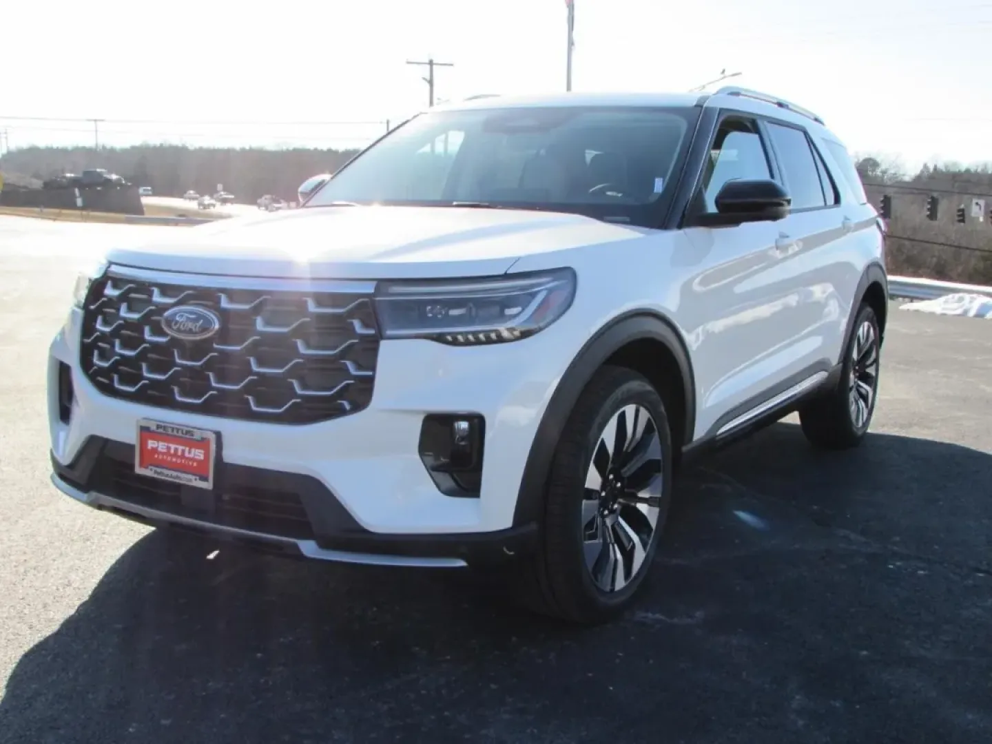 2026 /Salt Crystal/Onyx Ford Explorer Platinum (1FMUK8HH5TG) with an 2.3L EcoBoost I-4 engine, Automatic transmission, located at 12836 Highway 21, De Soto, MO, 63020, (636) 337-7777, 38.151867, -90.575615 - Build your next chapter around comfort, confidence, and room to roam-because a three-row SUV should make weekday carpools feel easy and weekend escapes feel effortless. This **2026 Ford Explorer Platinum** is a near-new, road-trip-ready SUV that fits life in and around De Soto, whether you're commut - Photo#7