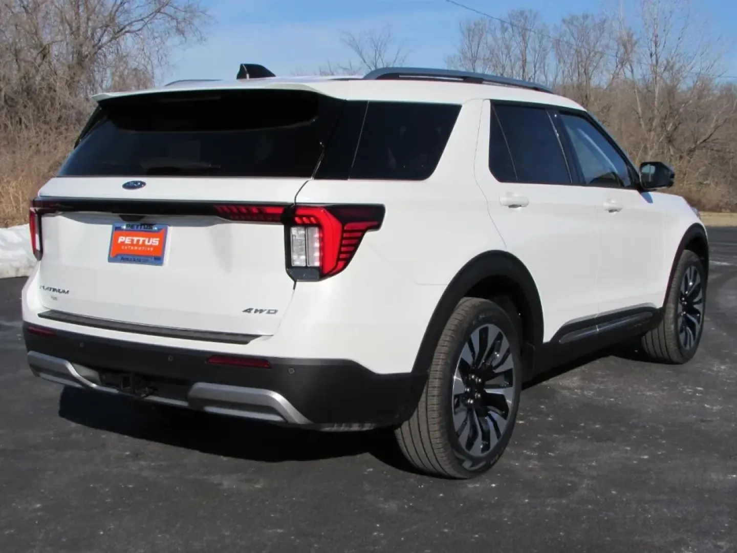 2026 /Salt Crystal/Onyx Ford Explorer Platinum (1FMUK8HH5TG) with an 2.3L EcoBoost I-4 engine, Automatic transmission, located at 12836 Highway 21, De Soto, MO, 63020, (636) 337-7777, 38.151867, -90.575615 - Build your next chapter around comfort, confidence, and room to roam-because a three-row SUV should make weekday carpools feel easy and weekend escapes feel effortless. This **2026 Ford Explorer Platinum** is a near-new, road-trip-ready SUV that fits life in and around De Soto, whether you're commut - Photo#11