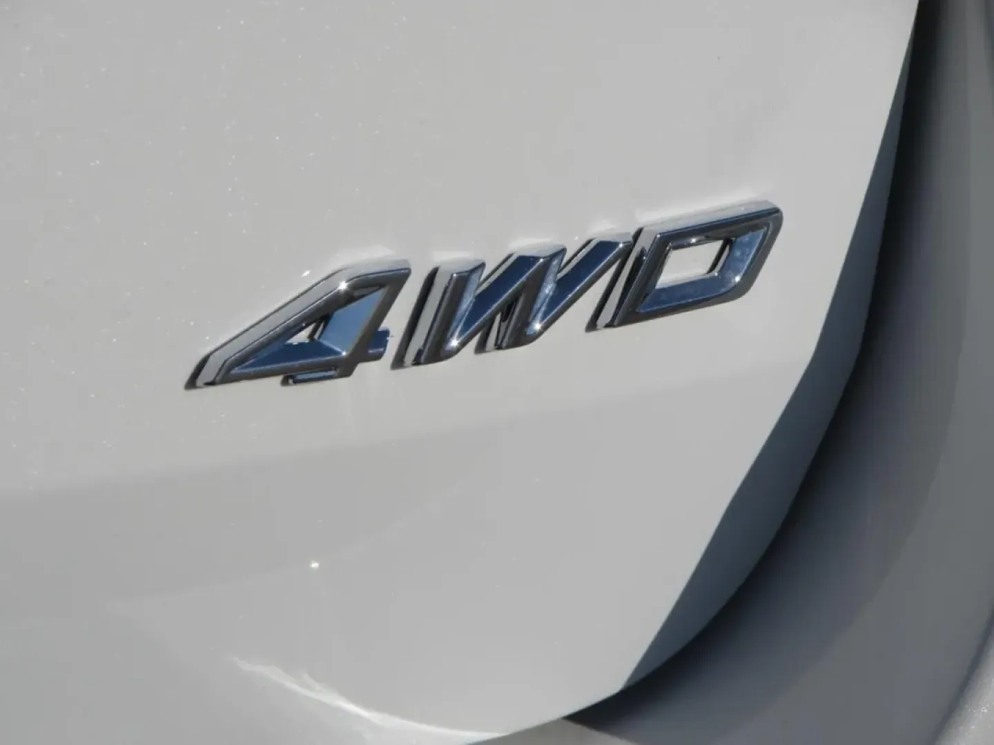 2026 /Salt Crystal/Onyx Ford Explorer Platinum (1FMUK8HH5TG) with an 2.3L EcoBoost I-4 engine, Automatic transmission, located at 12836 Highway 21, De Soto, MO, 63020, (636) 337-7777, 38.151867, -90.575615 - Build your next chapter around comfort, confidence, and room to roam-because a three-row SUV should make weekday carpools feel easy and weekend escapes feel effortless. This **2026 Ford Explorer Platinum** is a near-new, road-trip-ready SUV that fits life in and around De Soto, whether you're commut - Photo#16