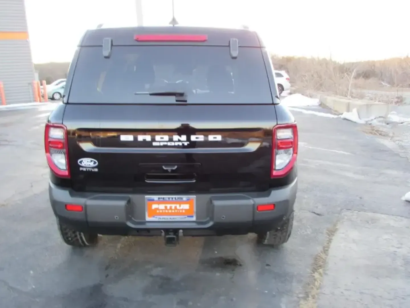 2026 /Medium Lt Smoked Truffle Ford Bronco Sport Big Bend (3FMCR9BN4TR) with an 1.5L EcoBoost engine, Automatic transmission, located at 12836 Highway 21, De Soto, MO, 63020, (636) 337-7777, 38.151867, -90.575615 - Ready for weekend trailheads, weekday commutes, and spur-of-the-moment road trips down Highway 21, this **2026 Ford Bronco Sport Big Bend** is built for drivers who want everyday comfort with real SUV capability. If your lifestyle includes hauling gear to Washington State Park, meeting friends for d - Photo#5