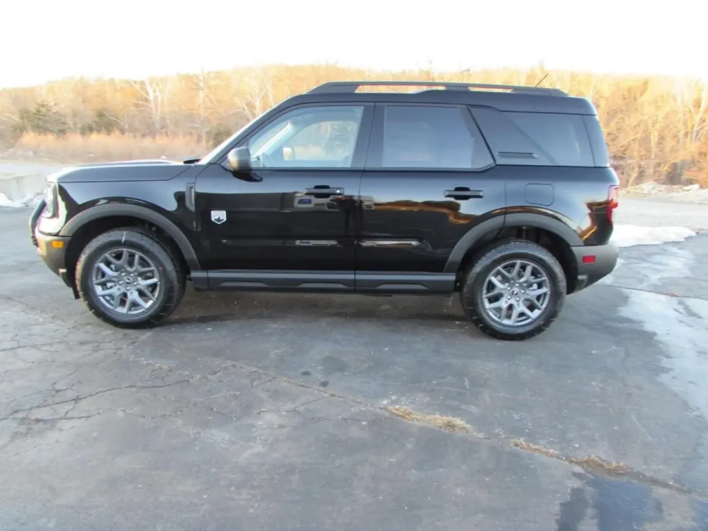 2026 /Medium Lt Smoked Truffle Ford Bronco Sport Big Bend (3FMCR9BN4TR) with an 1.5L EcoBoost engine, Automatic transmission, located at 12836 Highway 21, De Soto, MO, 63020, (636) 337-7777, 38.151867, -90.575615 - Ready for weekend trailheads, weekday commutes, and spur-of-the-moment road trips down Highway 21, this **2026 Ford Bronco Sport Big Bend** is built for drivers who want everyday comfort with real SUV capability. If your lifestyle includes hauling gear to Washington State Park, meeting friends for d - Photo#3
