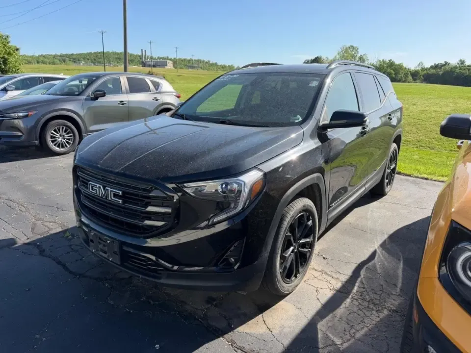 photo of 2021 GMC Terrain SLT