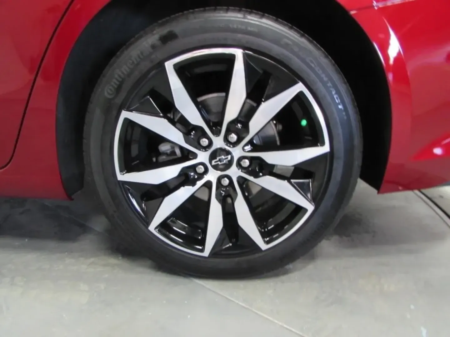 2021 /Jet Black Chevrolet Malibu RS (1G1ZG5ST4MF) with an 1.5L L4 DOHC 16V engine, Automatic transmission, located at 12836 Highway 21, De Soto, MO, 63020, (636) 337-7777, 38.151867, -90.575615 - Set up for the real world-school drop-offs, a daily commute down Hwy 21, and spontaneous weekend drives through Jefferson County-this 2021 Chevrolet Malibu RS is the kind of sporty, efficient sedan that fits a busy lifestyle without stretching your budget. With its bold Red exterior, sleek RS stylin - Photo#23