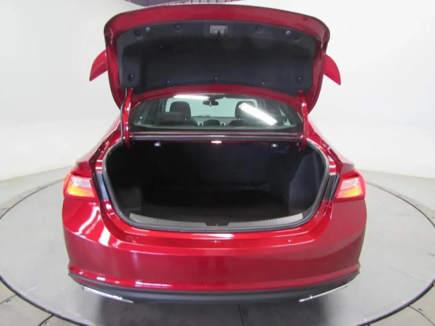 2021 /Jet Black Chevrolet Malibu RS (1G1ZG5ST4MF) with an 1.5L L4 DOHC 16V engine, Automatic transmission, located at 12836 Highway 21, De Soto, MO, 63020, (636) 337-7777, 38.151867, -90.575615 - Set up for the real world-school drop-offs, a daily commute down Hwy 21, and spontaneous weekend drives through Jefferson County-this 2021 Chevrolet Malibu RS is the kind of sporty, efficient sedan that fits a busy lifestyle without stretching your budget. With its bold Red exterior, sleek RS stylin - Photo#24