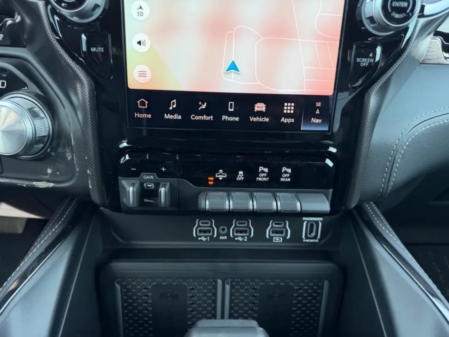 2026 /Black Leather Ram 1500 Limited (1C6SRFHT5TN) with an 5.7L engine, Automatic transmission, located at 970 Woodlawn Dr., Farmington, MO, 63640, (573) 431-7800, 37.825642, -90.468674 - Built for weekend lake runs, jobsite confidence, and long-haul comfort, this **2026 Ram 1500 Limited** is the kind of truck that fits real life in Southeast Missouri-whether you're towing gear out toward St. Joe State Park, cruising Highway 67 for a daily commute, or packing up the family for a road - Photo#15