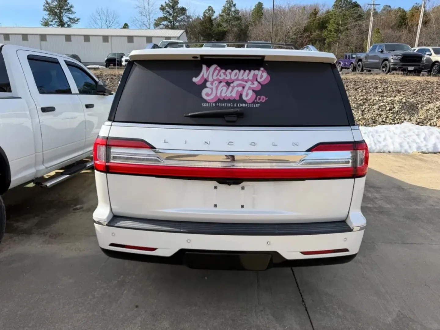 2018 /Cappuccino Leather Lincoln Navigator L Reserve (5LMJJ3LT8JE) with an 3.5L Twin-Turbocharged V6 engine, Automatic transmission, located at 970 Woodlawn Dr., Farmington, MO, 63640, (573) 431-7800, 37.825642, -90.468674 - Whether you're hauling the whole family to weekend tournaments, packing up for a road trip to the Ozarks, or simply wanting a confident daily driver that feels first-class, this 2018 Lincoln Navigator L Reserve is built for big plans and long miles in total comfort. With its extended-length SUV body - Photo#2