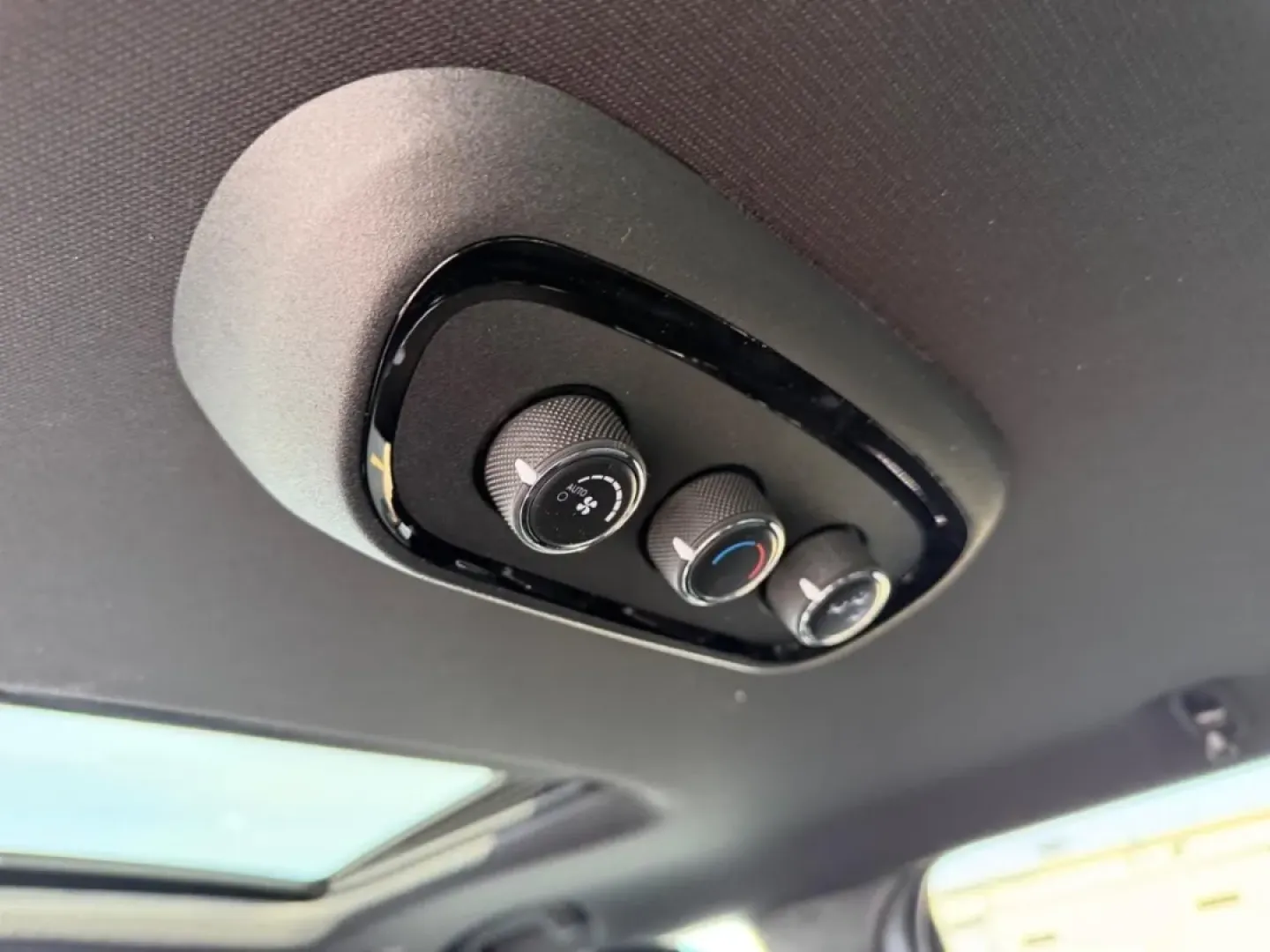 2026 /Black Leather Dodge Durango GT Plus (1C4RDJDG6TC) with an 3.6L V6 24V VVT UPG I engine, Automatic transmission, located at 970 Woodlawn Dr., Farmington, MO, 63640, (573) 431-7800, 37.825642, -90.468674 - Load up the family, point the nose toward a weekend getaway, and enjoy confident all-weather travel-this **2026 Dodge Durango GT Plus AWD** is built for real life in Missouri. Whether you're shuttling kids to practice, commuting out toward I-67, or planning a road trip to **St. Joe State Park** or t - Photo#11