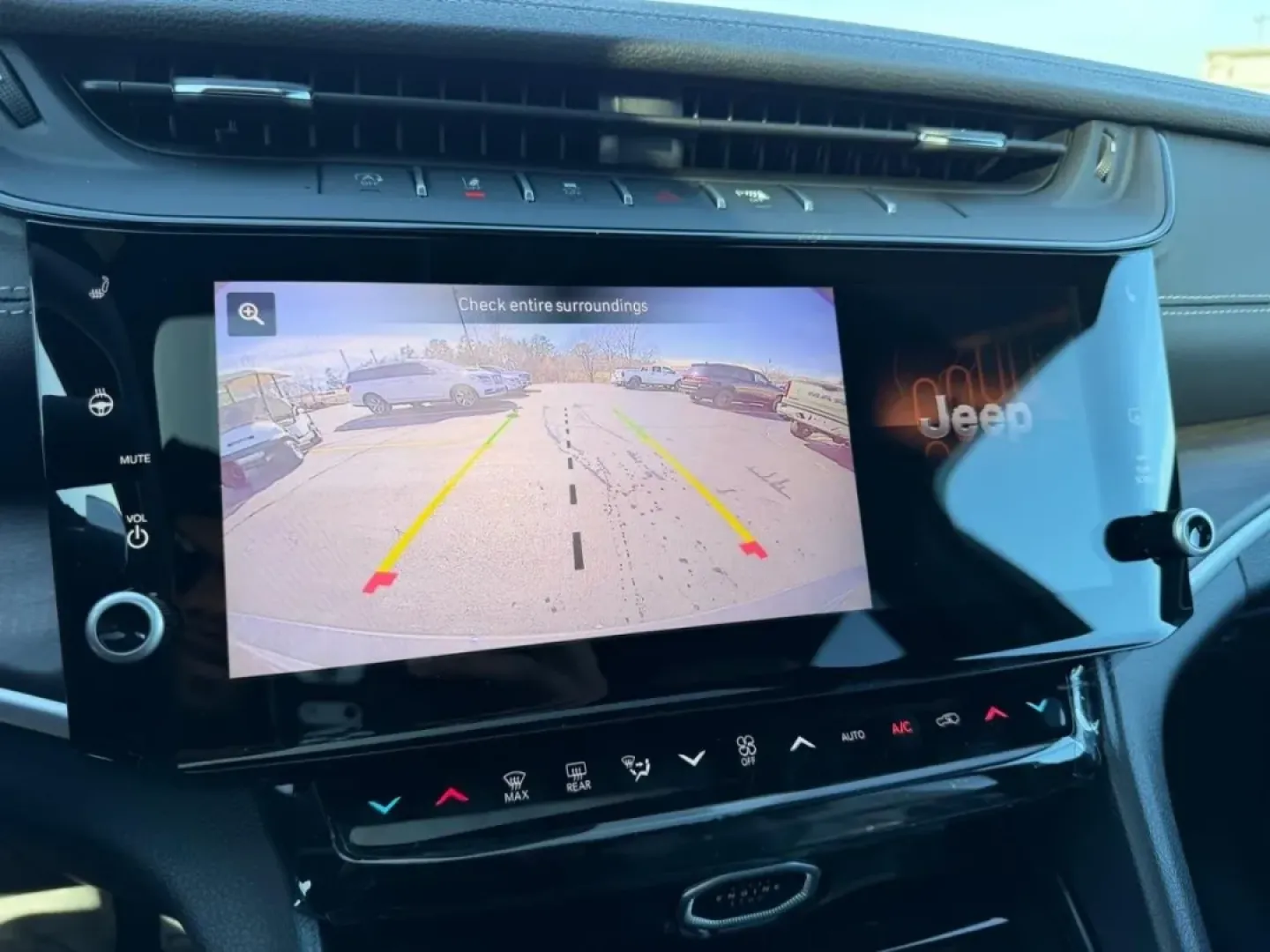 2026 /Global Black Leather Jeep Grand Cherokee Laredo (1C4RJHARXTC) with an 2.0L engine, 8A transmission, located at 970 Woodlawn Dr., Farmington, MO, 63640, (573) 431-7800, 37.825642, -90.468674 - Whether your weekends are spent packing up for a family getaway to St. Joe State Park, commuting down US-67, or chasing fall colors along the backroads near Farmington, the 2026 Jeep Grand Cherokee Laredo is built for the do-it-all lifestyle. With just 43 miles, this Balti Gray SUV feels practically - Photo#22