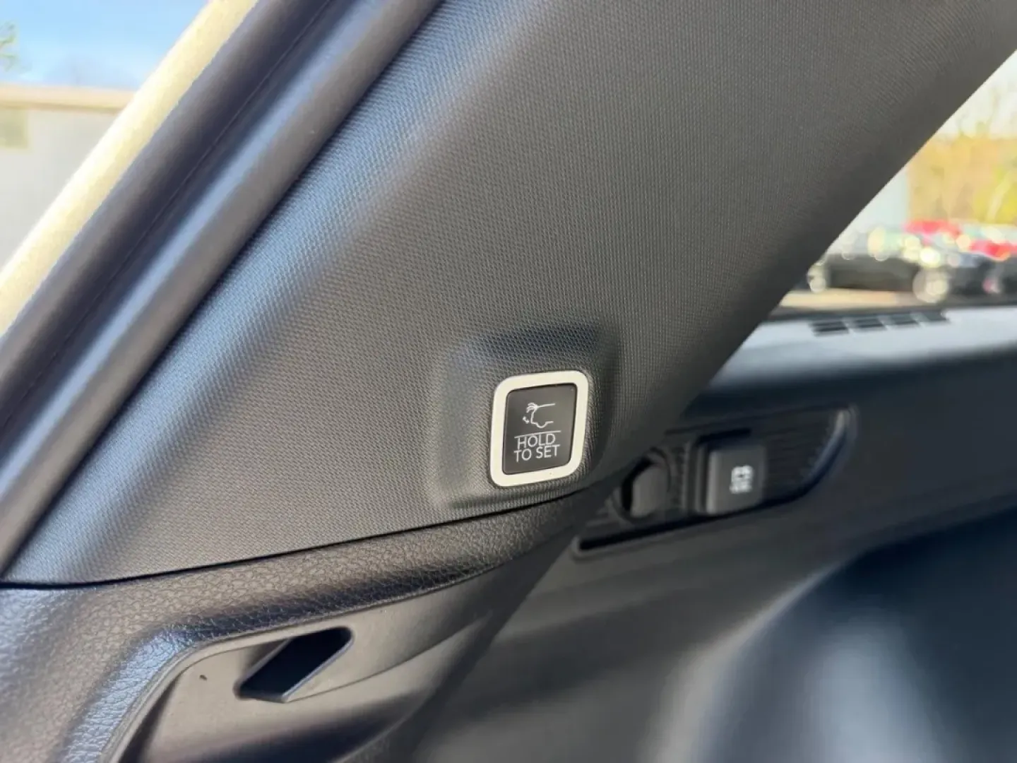 2026 /Global Black Leather Jeep Grand Cherokee Laredo (1C4RJHARXTC) with an 2.0L engine, 8A transmission, located at 970 Woodlawn Dr., Farmington, MO, 63640, (573) 431-7800, 37.825642, -90.468674 - Whether your weekends are spent packing up for a family getaway to St. Joe State Park, commuting down US-67, or chasing fall colors along the backroads near Farmington, the 2026 Jeep Grand Cherokee Laredo is built for the do-it-all lifestyle. With just 43 miles, this Balti Gray SUV feels practically - Photo#5