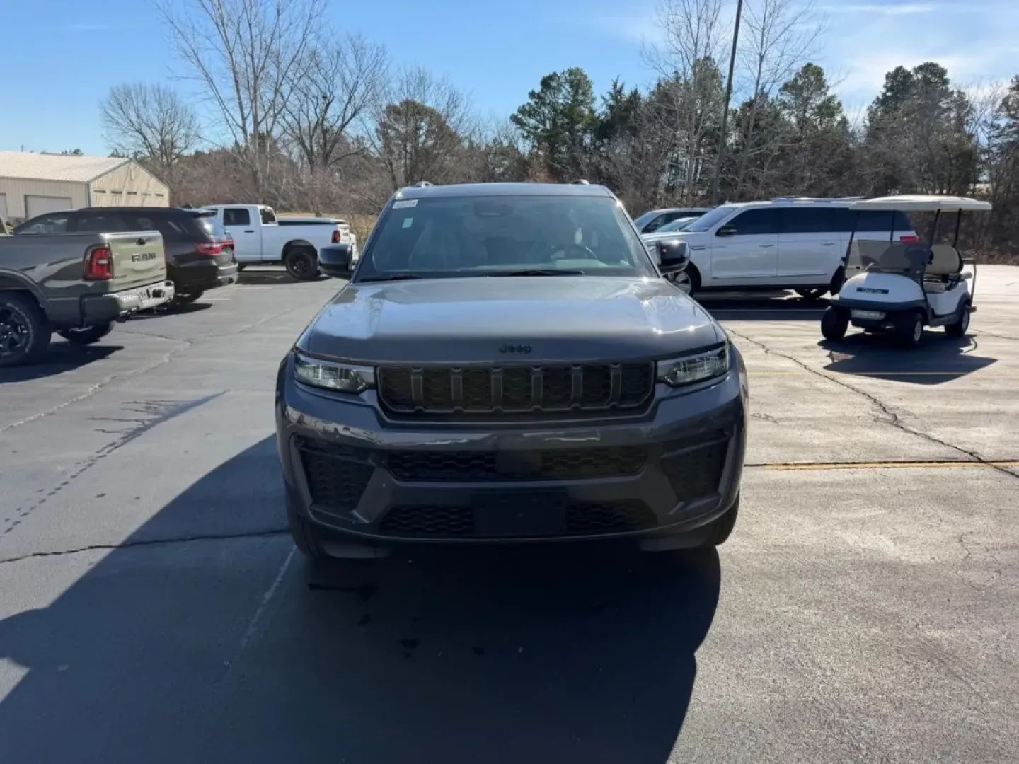 2026 /Global Black Leather Jeep Grand Cherokee Laredo (1C4RJHARXTC) with an 2.0L engine, 8A transmission, located at 970 Woodlawn Dr., Farmington, MO, 63640, (573) 431-7800, 37.825642, -90.468674 - Whether your weekends are spent packing up for a family getaway to St. Joe State Park, commuting down US-67, or chasing fall colors along the backroads near Farmington, the 2026 Jeep Grand Cherokee Laredo is built for the do-it-all lifestyle. With just 43 miles, this Balti Gray SUV feels practically - Photo#8
