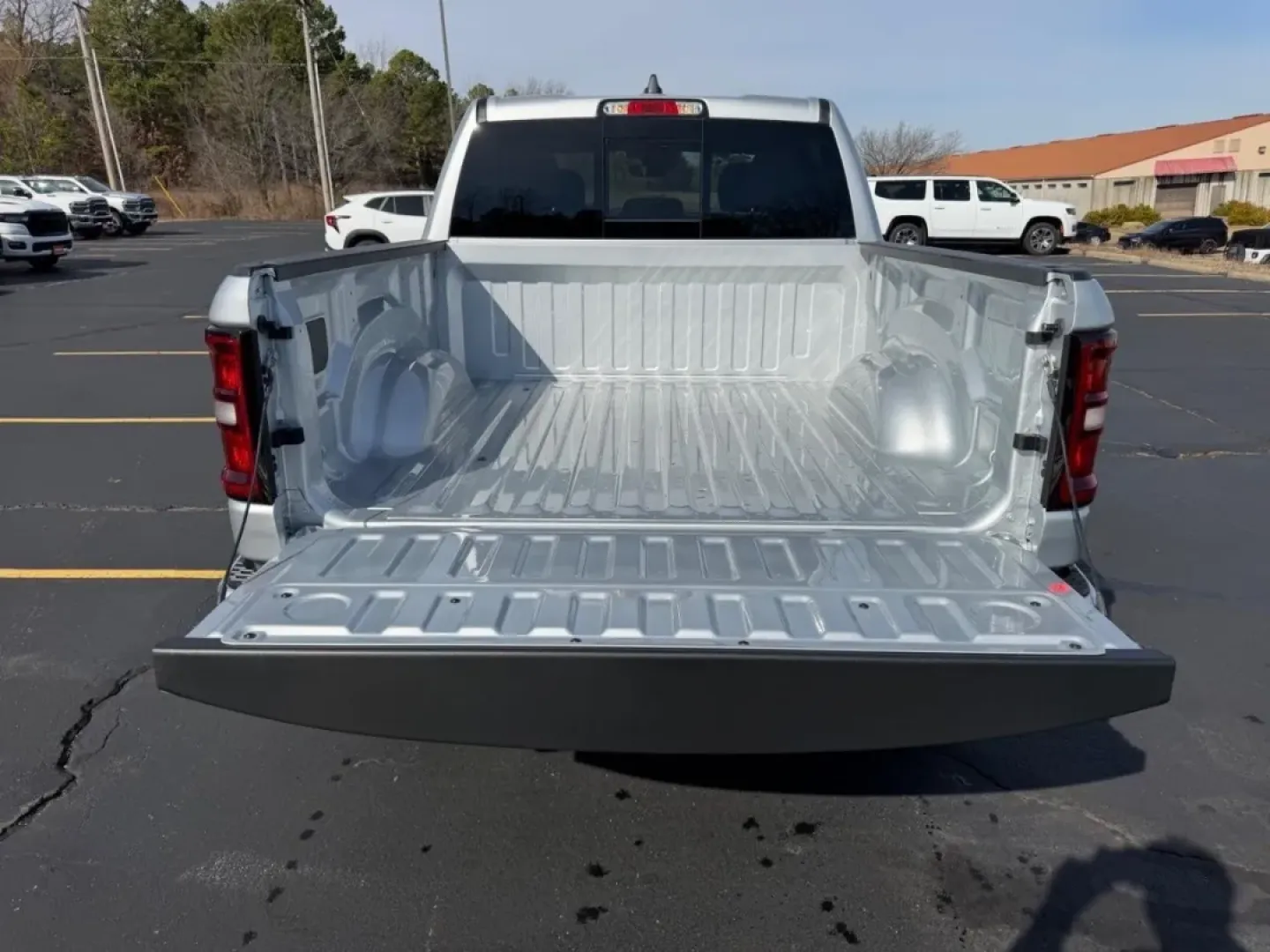 2026 /Diesel Gray/Black Cloth Ram 1500 Big Horn/Lone Star (1C6SRFFT0TN) with an 5.7L engine, 8A transmission, located at 970 Woodlawn Dr., Farmington, MO, 63640, (573) 431-7800, 37.825642, -90.468674 - Built for real life in Southeast Missouri-whether you're towing the boat to Lake Wappapello, hauling supplies for a weekend project, or stacking up highway miles on US67-this 2026 Ram 1500 Big Horn/Lone Star delivers the kind of confident comfort and muscle that makes every day feel easier. With jus - Photo#4