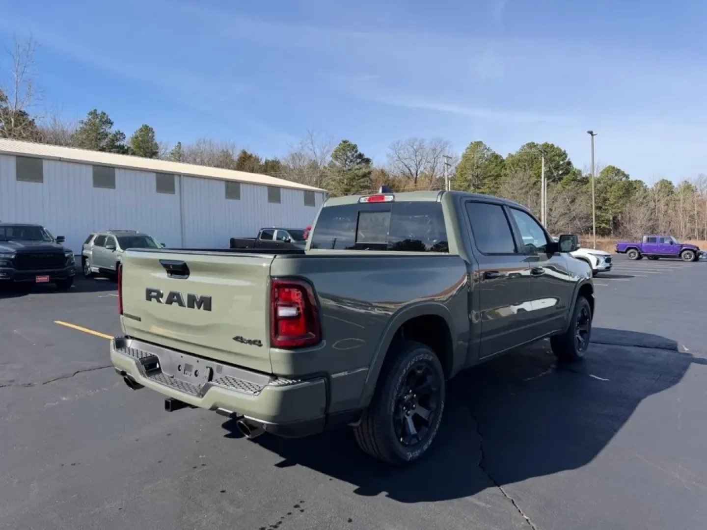 2026 /Diesel Gray/Black Cloth Ram 1500 Big Horn/Lone Star (1C6SRFFT5TN) with an 5.7L engine, 8A transmission, located at 970 Woodlawn Dr., Farmington, MO, 63640, (573) 431-7800, 37.825642, -90.468674 - Whether your weekends are spent hauling a boat to the lake, tackling home-improvement runs, or loading up the family for a road trip through the Ozarks, the **2026 Ram 1500 Big Horn/Lone Star** is built for real life-comfortable enough for long drives, capable enough for hard work, and refined enoug - Photo#2