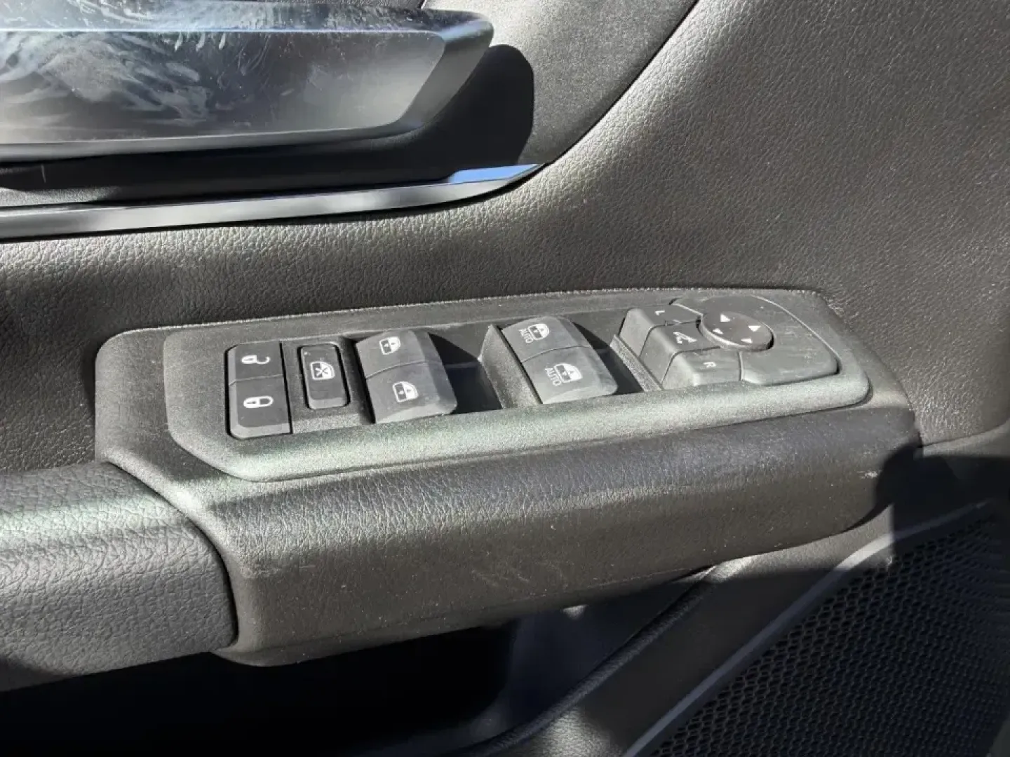 2026 /Diesel Gray/Black Cloth Ram 1500 Big Horn/Lone Star (1C6SRFFT5TN) with an 5.7L engine, 8A transmission, located at 970 Woodlawn Dr., Farmington, MO, 63640, (573) 431-7800, 37.825642, -90.468674 - Whether your weekends are spent hauling a boat to the lake, tackling home-improvement runs, or loading up the family for a road trip through the Ozarks, the **2026 Ram 1500 Big Horn/Lone Star** is built for real life-comfortable enough for long drives, capable enough for hard work, and refined enoug - Photo#19