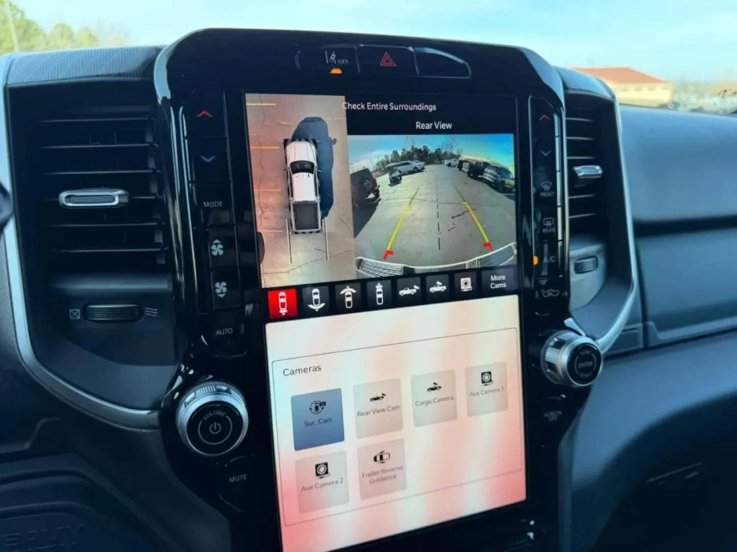 2026 /Diesel Gray/Black Cloth Ram 2500 Big Horn (3C6UR5DJ4TG) with an 6.4L V8 HEMI HD engine, 6A transmission, located at 970 Woodlawn Dr., Farmington, MO, 63640, (573) 431-7800, 37.825642, -90.468674 - Built for big weekends and bigger workloads, this nearly new 2026 Ram 2500 Big Horn is the kind of heavy-duty truck that makes life in Southeast Missouri easier-whether you're towing a camper for a long-overdue road trip, hauling materials to a job site, or gearing up for a family adventure at St. J - Photo#21