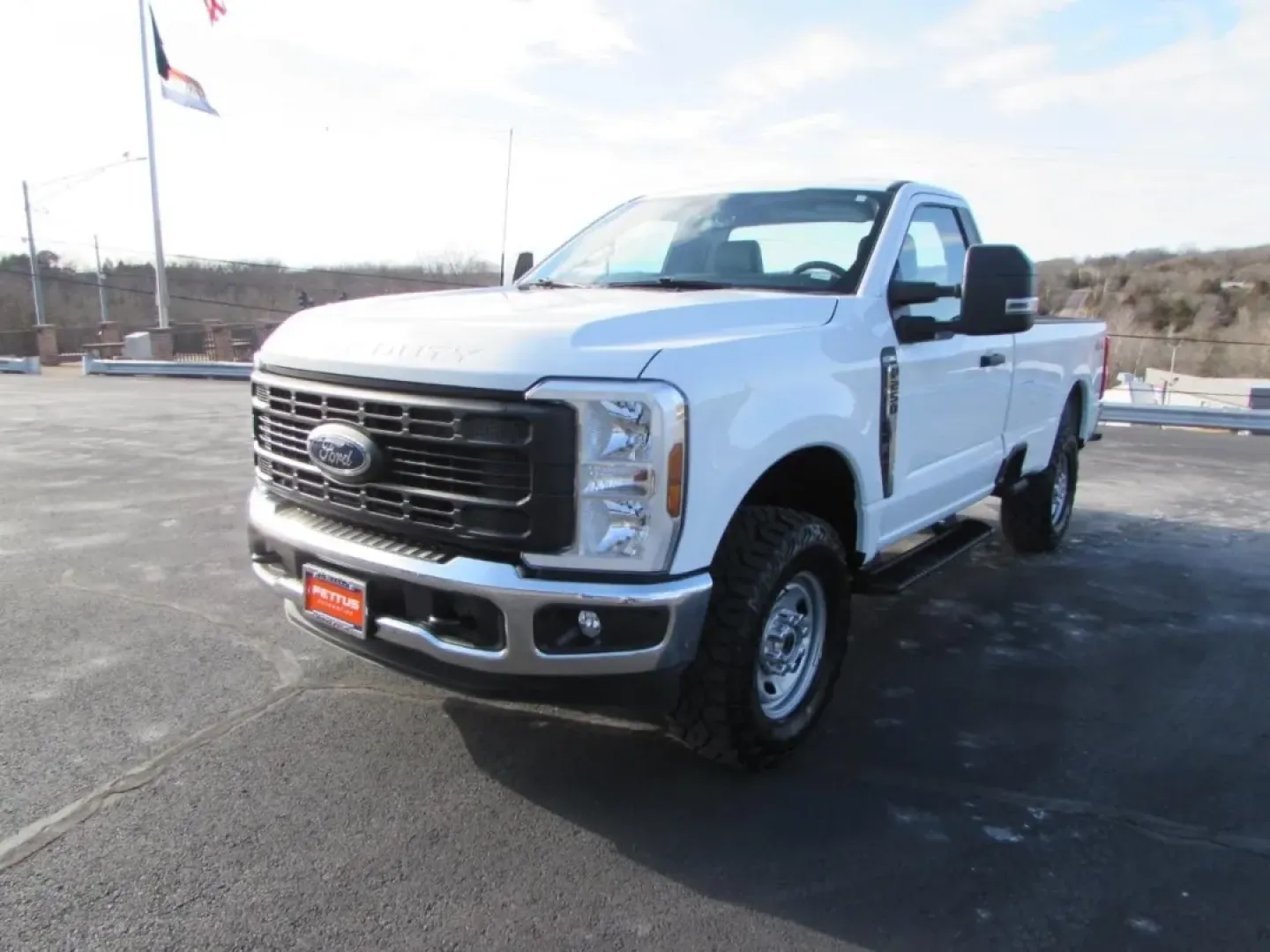 2025 /Medium Dark Slate Ford F-250SD XL (1FTBF2BA8SE) with an 6.8L V8 OHV 16V engine, 6A transmission, located at 12830 Highway 21, De Soto, MO, 63020, (636) 337-7777, 38.153099, -90.573624 - Built for early-morning jobsite runs, weekend towing, and long-haul road trips through Missouri, this 2025 Ford Super Duty F-250 SRW XLT 4WD is the kind of truck that fits a real working lifestyle. Whether you're hauling materials to a build in Jefferson County, pulling a trailer out toward the Ozar - Photo#2