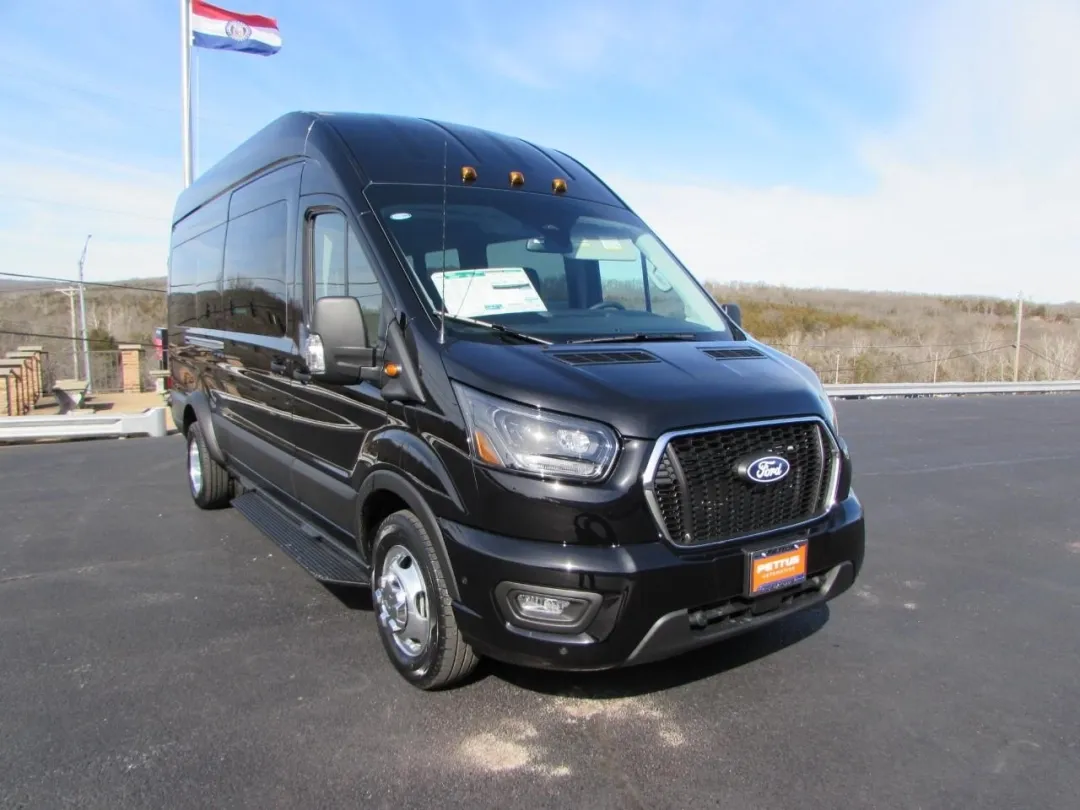 photo of 2026 Ford TRANSIT T- 350 Wagon HD High Roof XL Sliding Pass. 148 WB EL